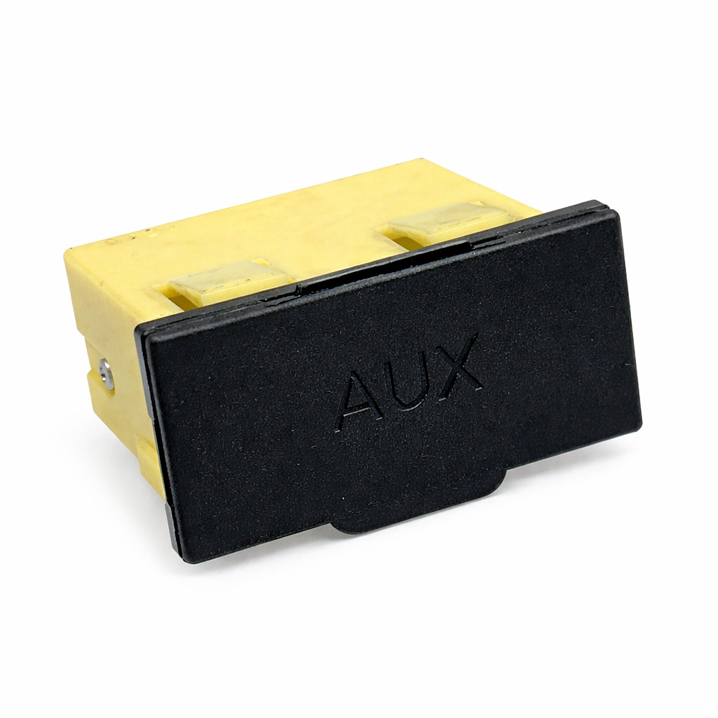 Aux Socket for Mitsubishi PAJERO SPORT KG5W 2.4