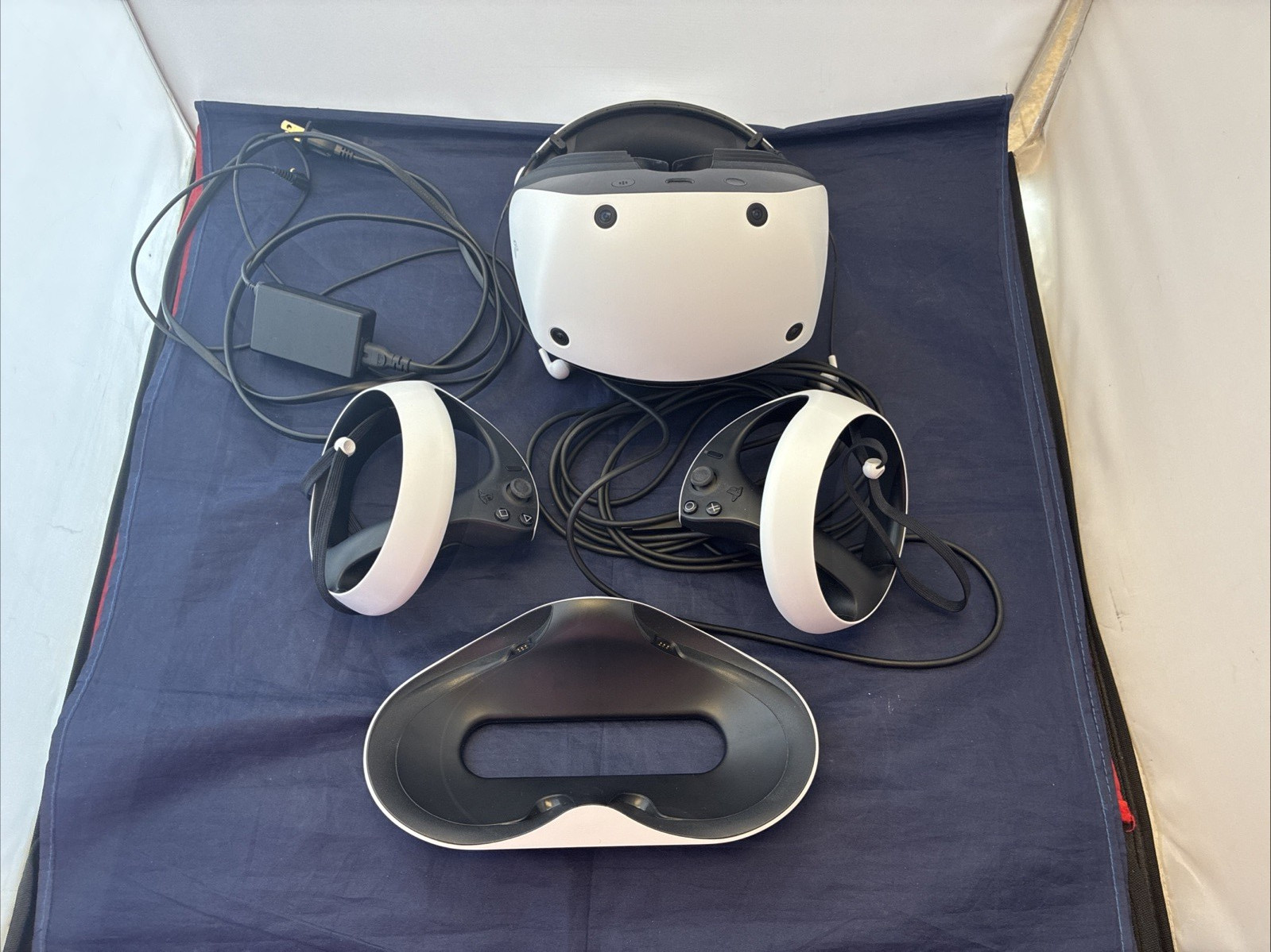 Sony PlayStation VR PSVR2 White CFI-ZVR1