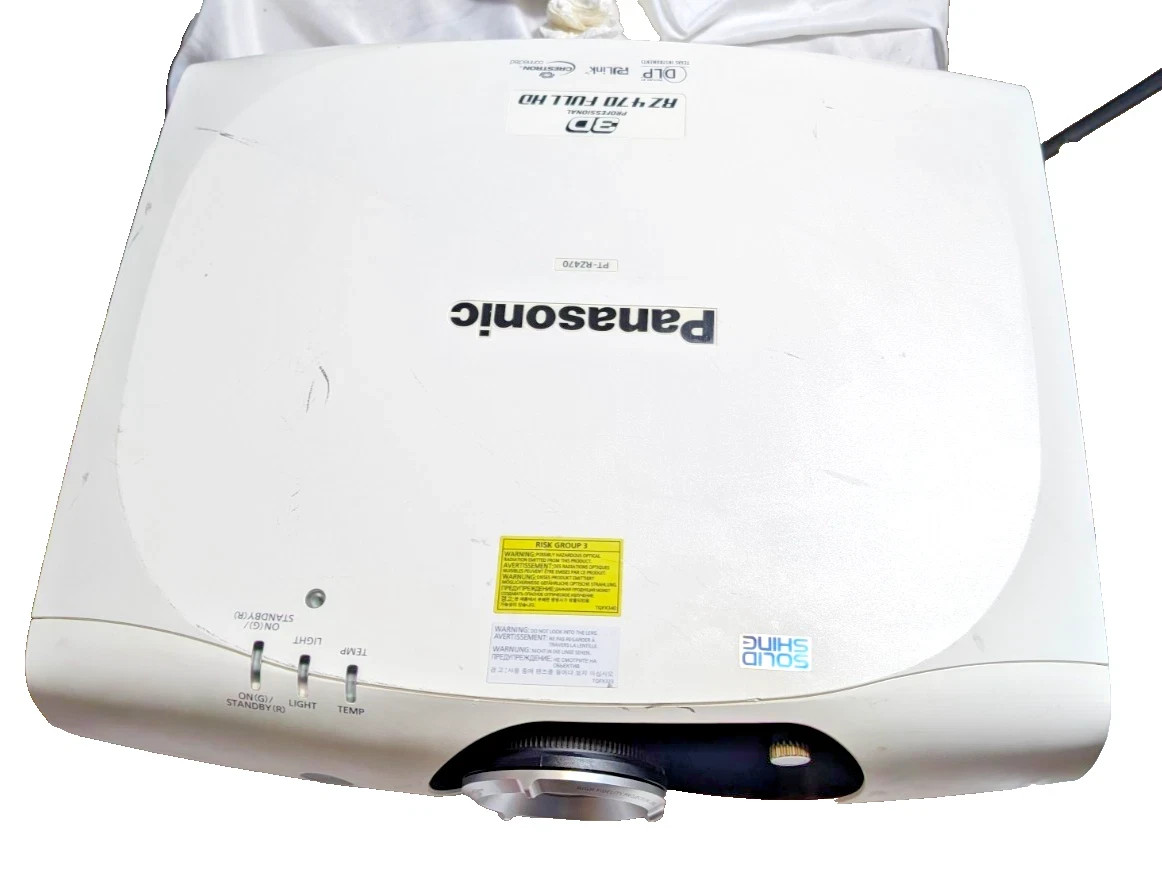 Panasonic PT-RZ470UW 1080p Solid Shine Laser LED Projector 3500 Lm 3809 Hrs