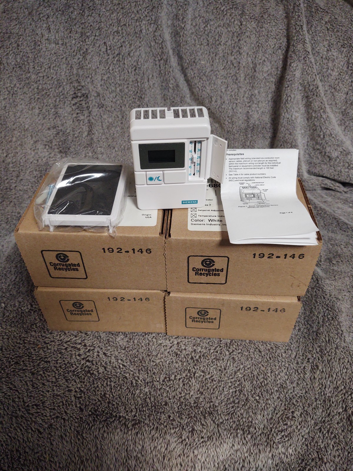 Siemens RS540 Electronic Room sensor 540-680CB NIB 5 Pieces