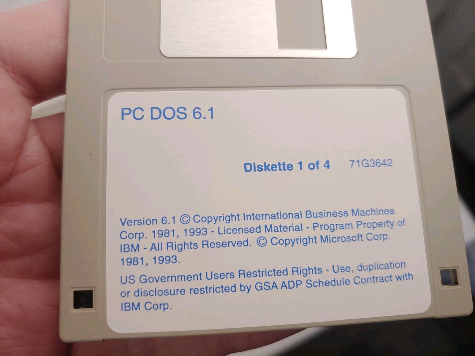 IBM branded Microsoft Windows 3.1 & PC DOS 6.1 Floppy Discs 3.5" OEM