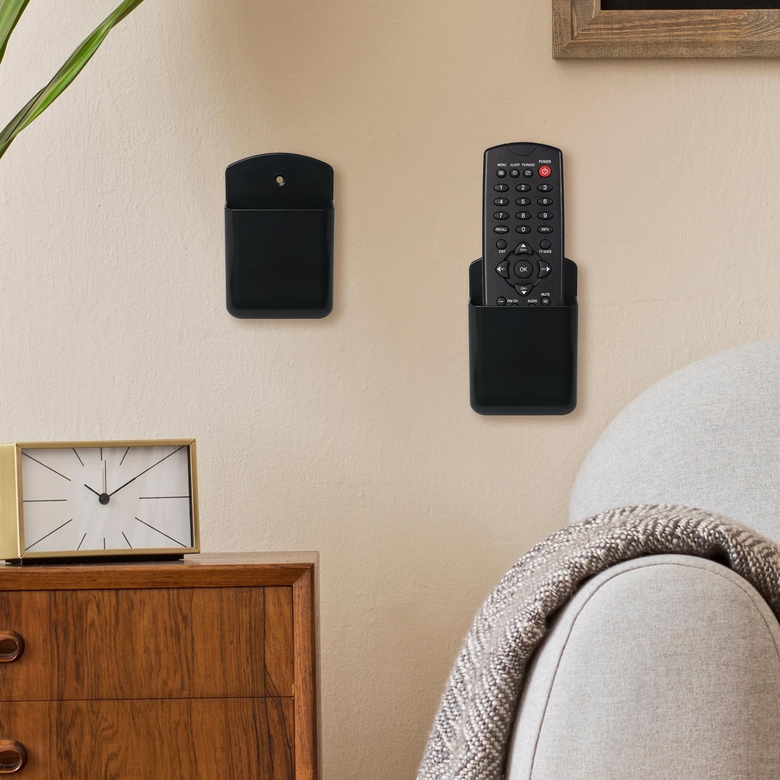 2 Pcs Remote Control Holder Wall Mount TV Controller Adhesive Storage Black