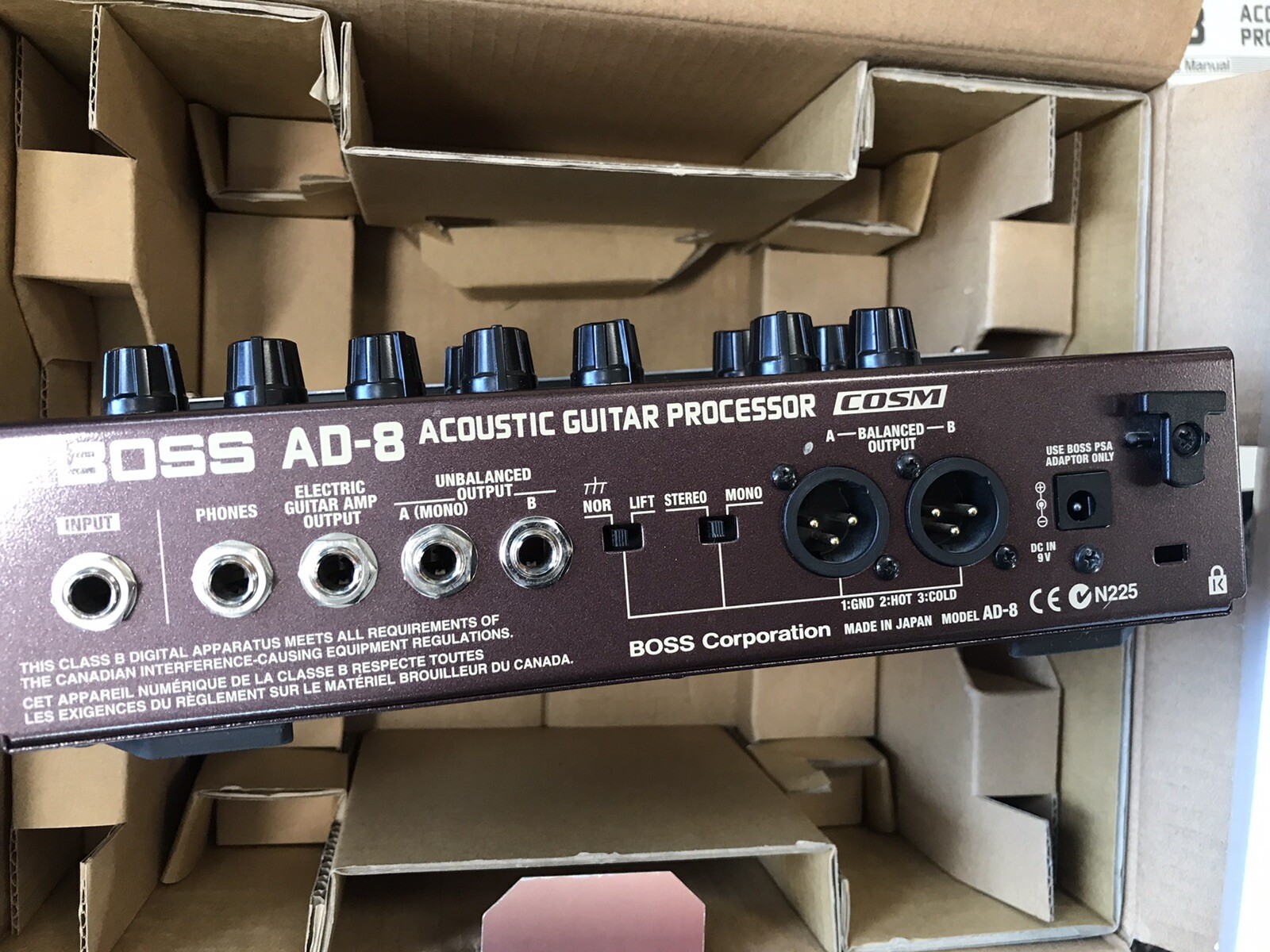 Boss AD-8 acoustic guitar processor with manual and box in mint condition