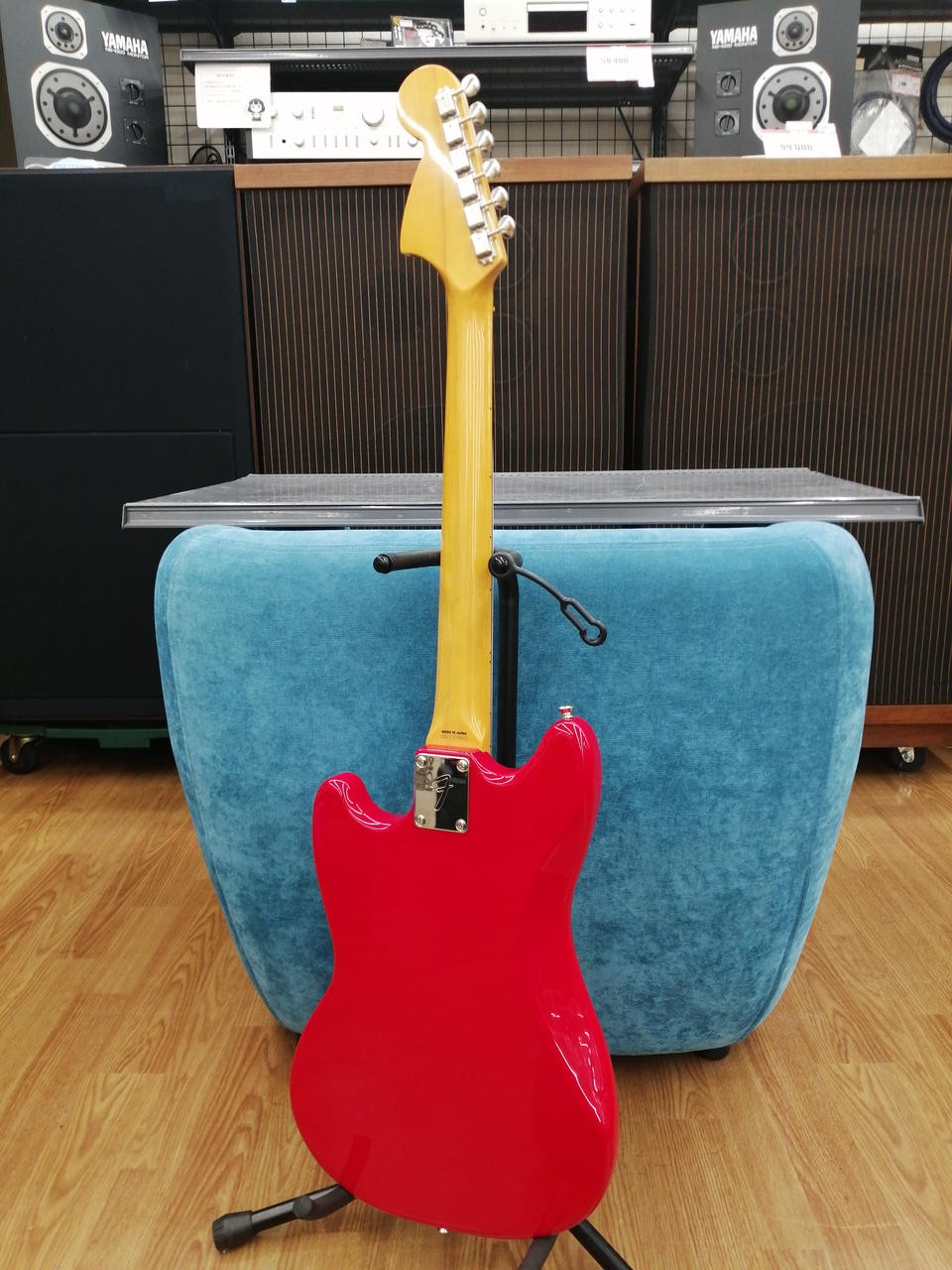 FENDER MG69 electric guitar