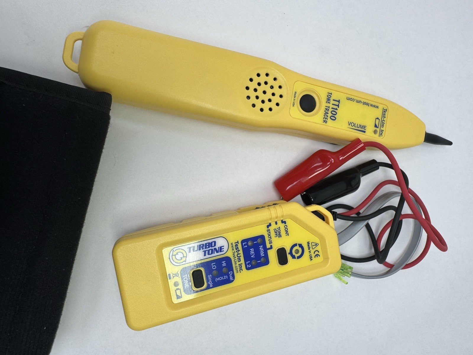 Test-Um Inc, Tone and Probe Kit-TT 100 & TG200 Tone generator Tone Tracer, Case