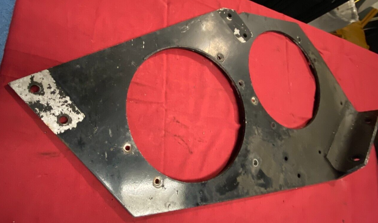 PACCAR N85-1014 1R AIR TANK SUPPORT, HOLD DOWN, BRACKET, PLATE