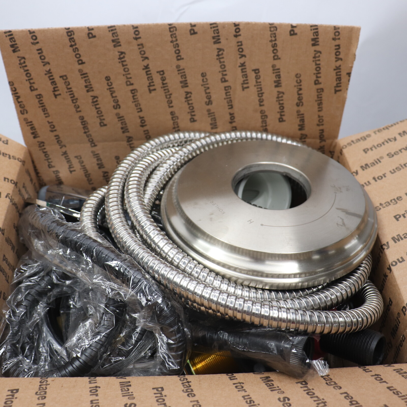 Assorted Bathroom Hardware 7.3LBS