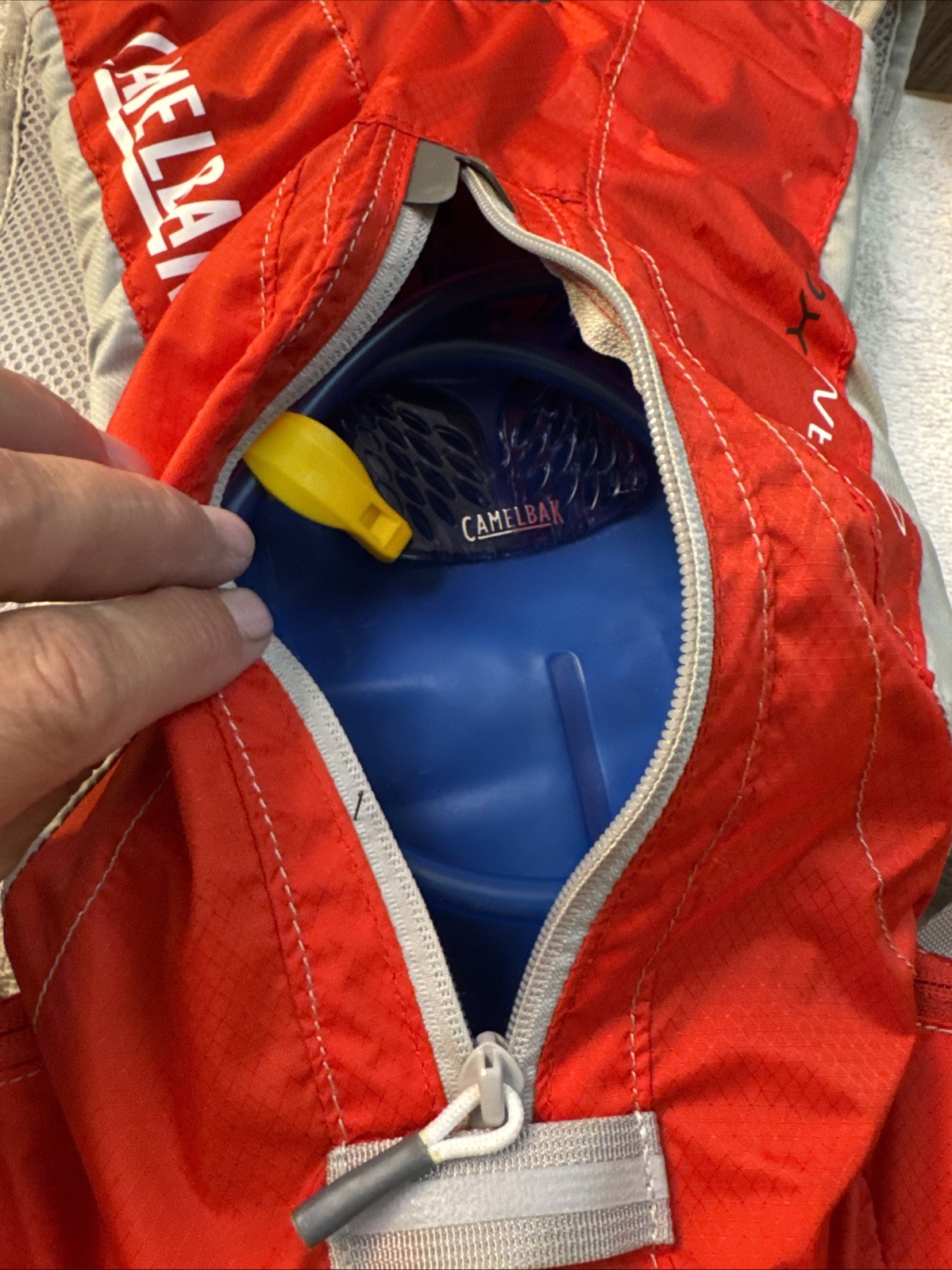 Camelbak Octane XCT Backpack 100oz Gray/Red NWOT ( Read Description )