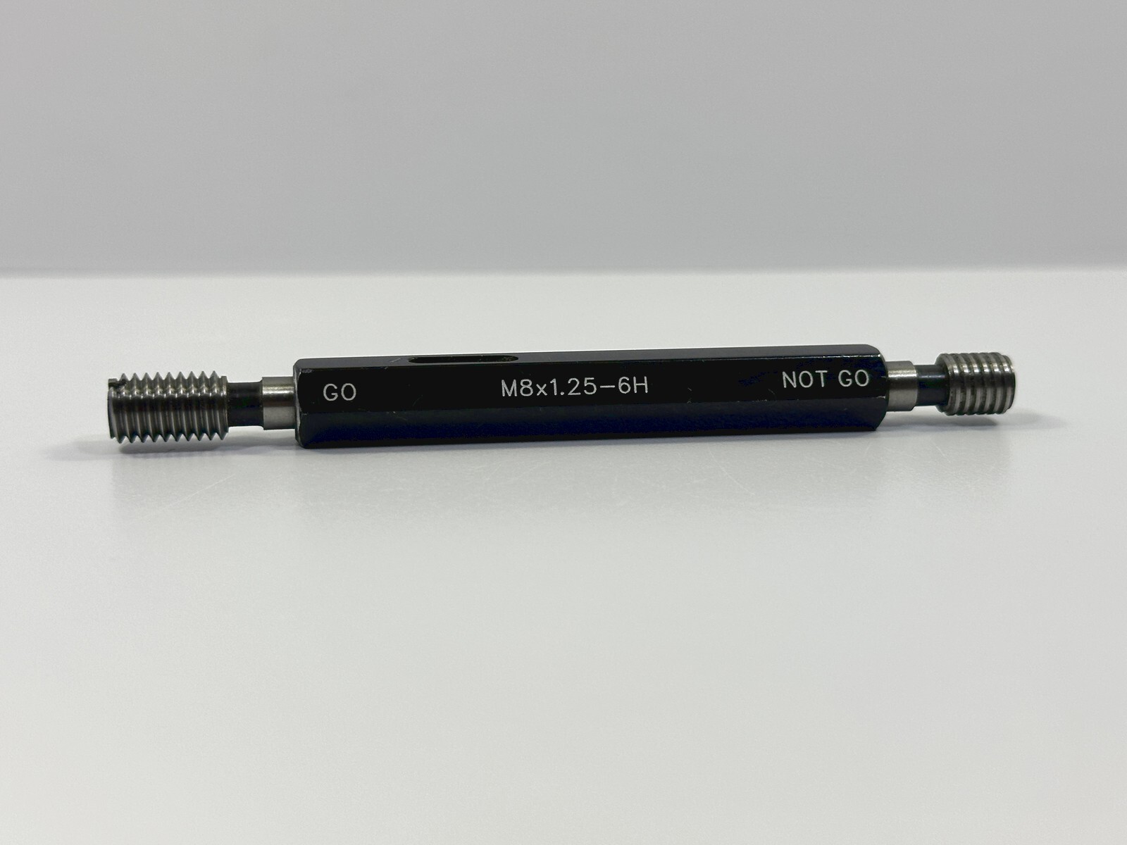 SPI M8 x 1.25 - 6H GO NOGO Class 6H Double End Thread Plug Gage Used