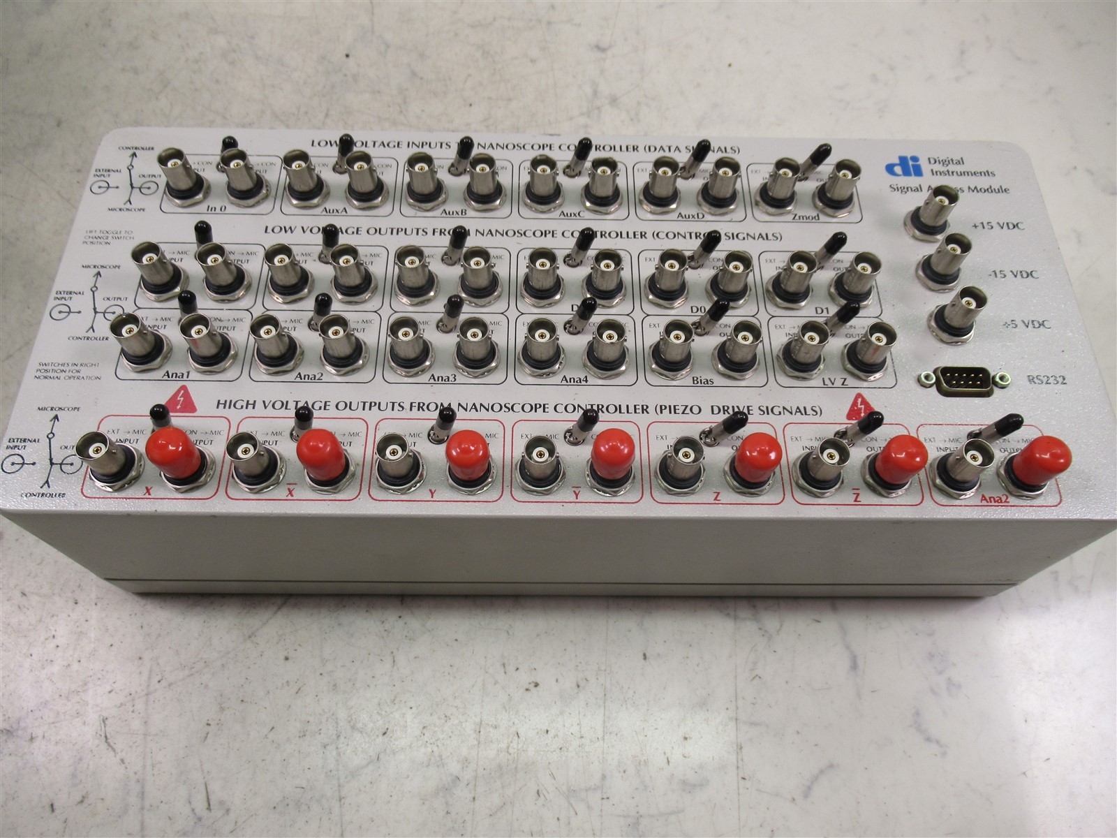 Digital Instruments Veeco NanoScope Signal Access Modul III AFM Breakout Box SAM