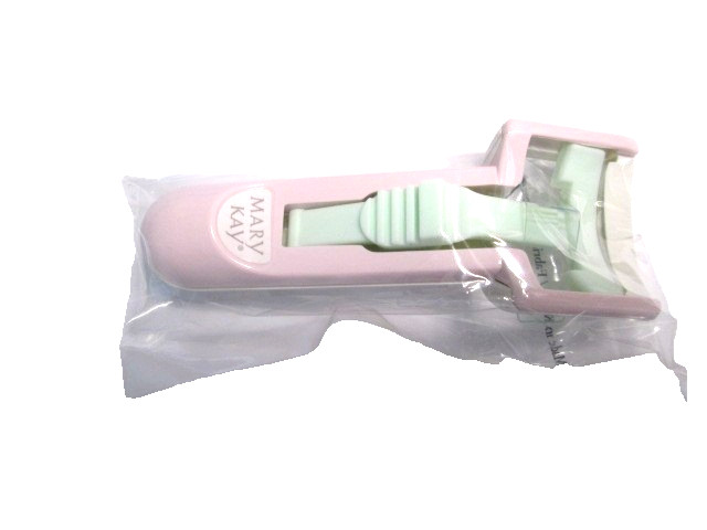 Mary Kay ~ Vintage plastic pink & green Eyelash Curler ~ New, Sealed