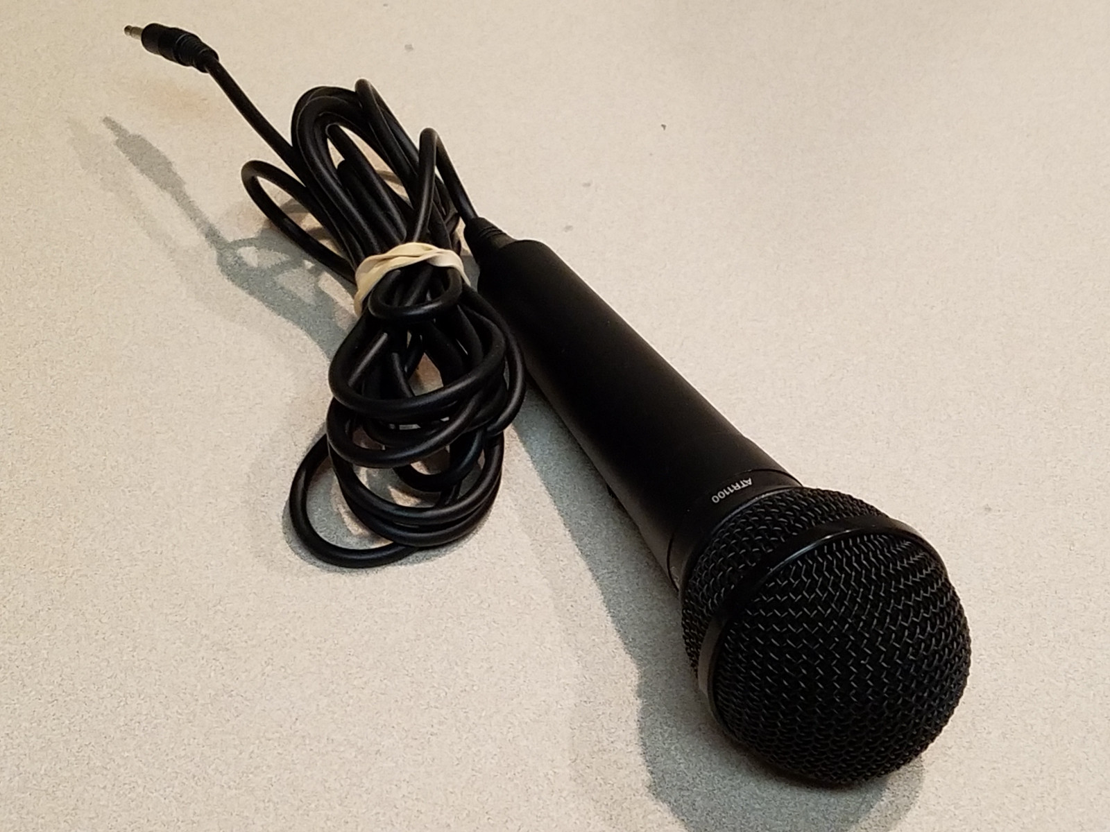 Audio Technica ATR1100 Dynamic Vocal Instrument Undirectional Microphone