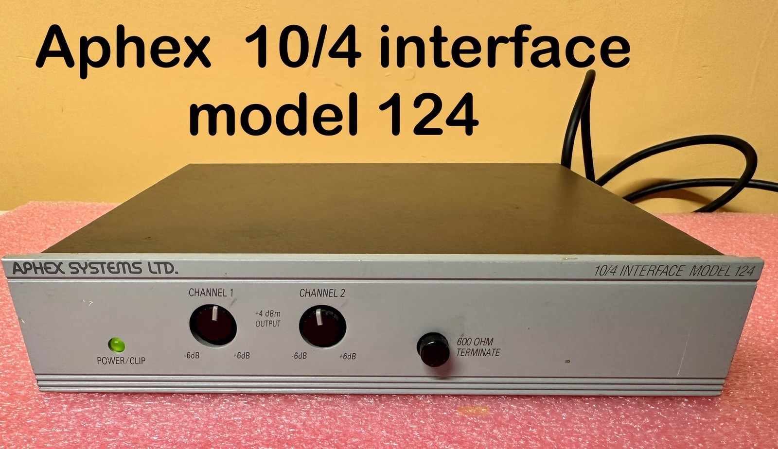 Aphex Model 124  10/4 Audio Level Interface