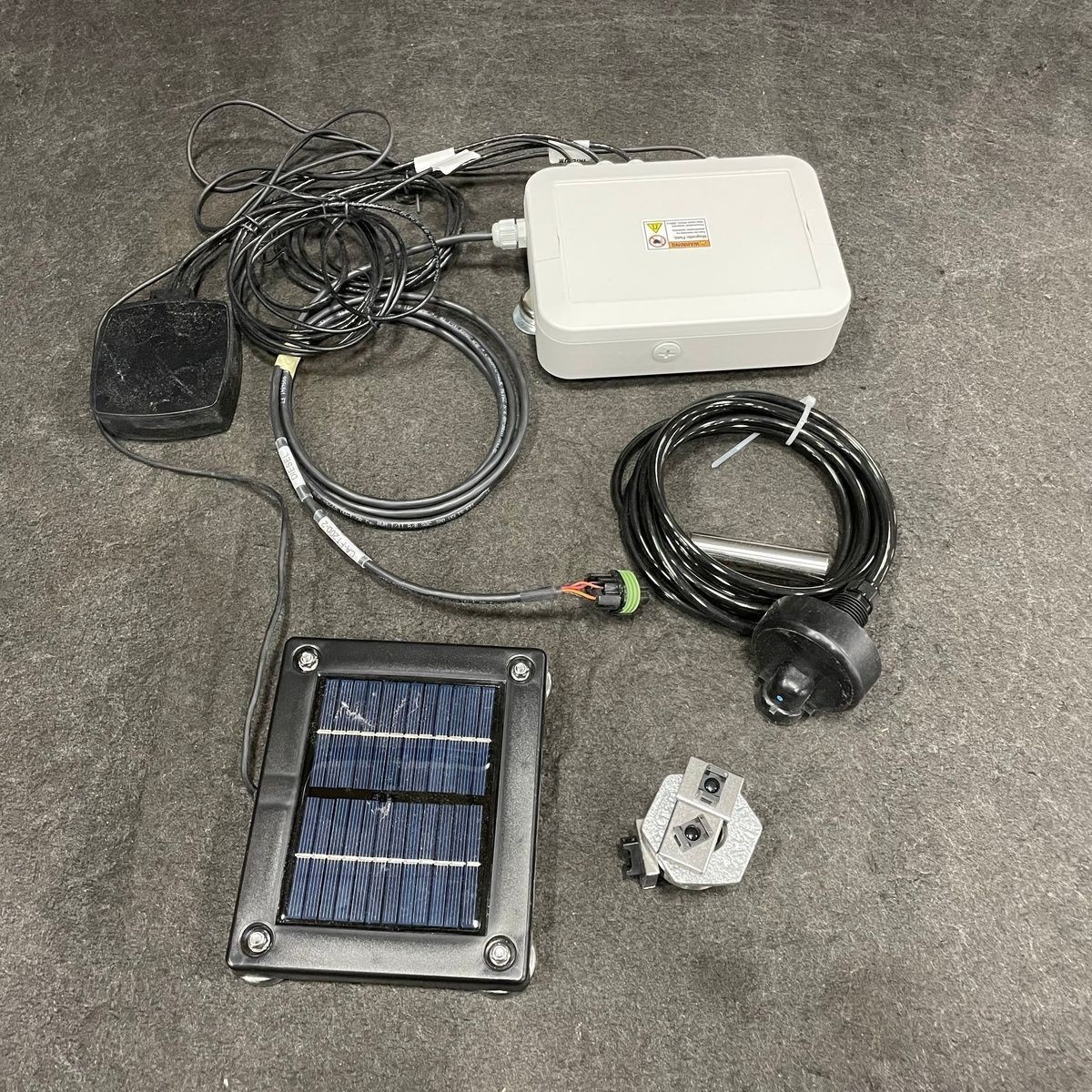 Aggreko SitePro TankNode TKNCIRSBFK 4G Iridium Satellite Fuel Tank Modem Kit
