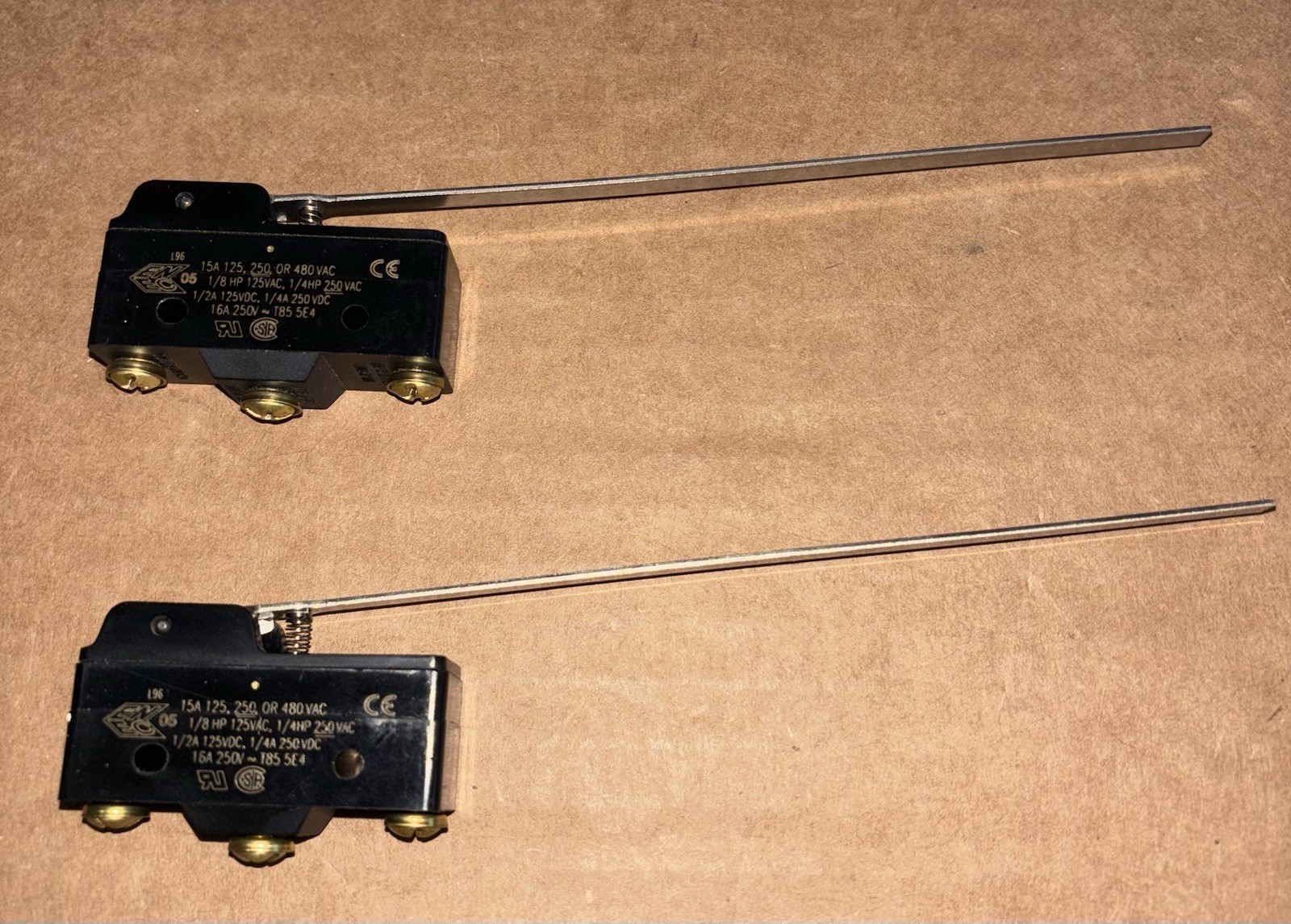 2 Honeywell Microswitches BZ-2RW863-A2 15A SPDT 6" Long Lever (quantity 2) New