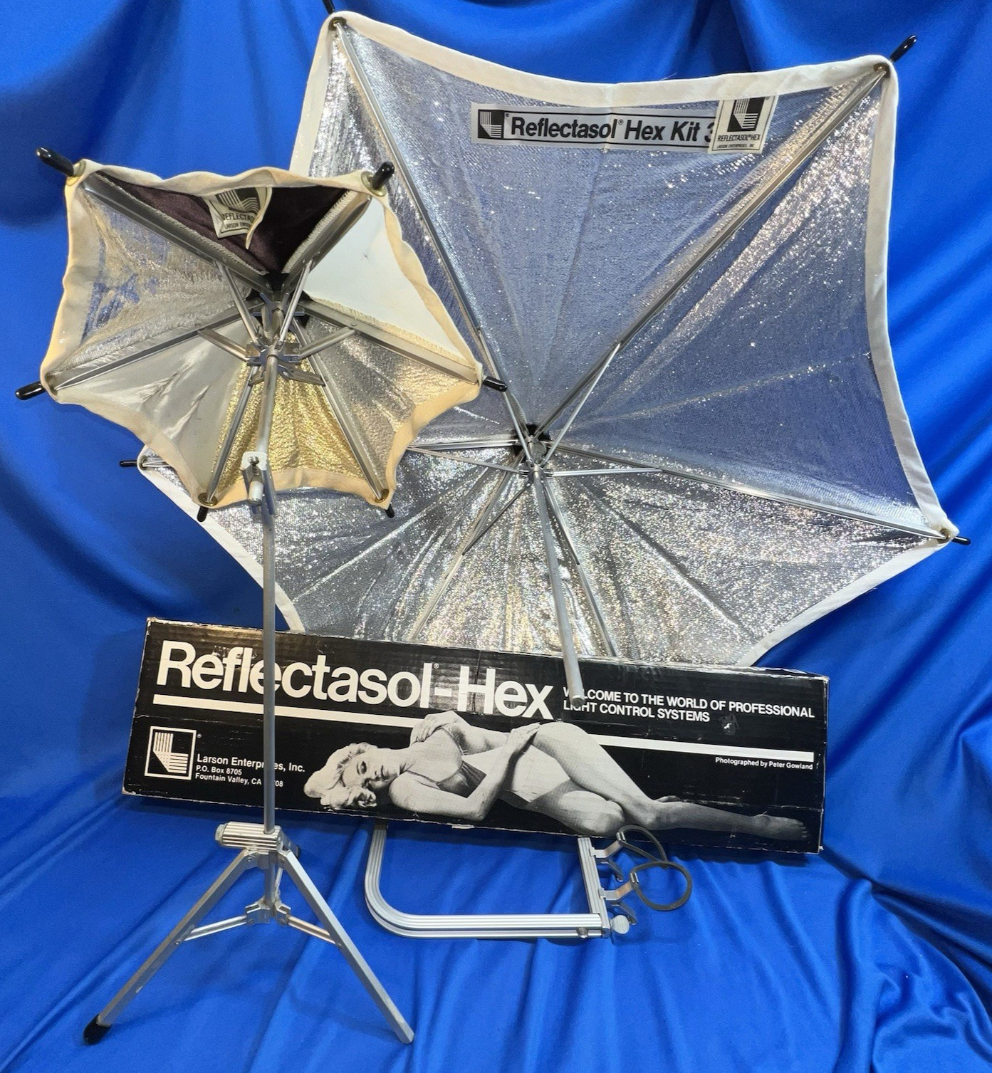 Vtg Reflectasol-Hex photo lighting components, 32" and 10.5"umbrellas, C-clamp