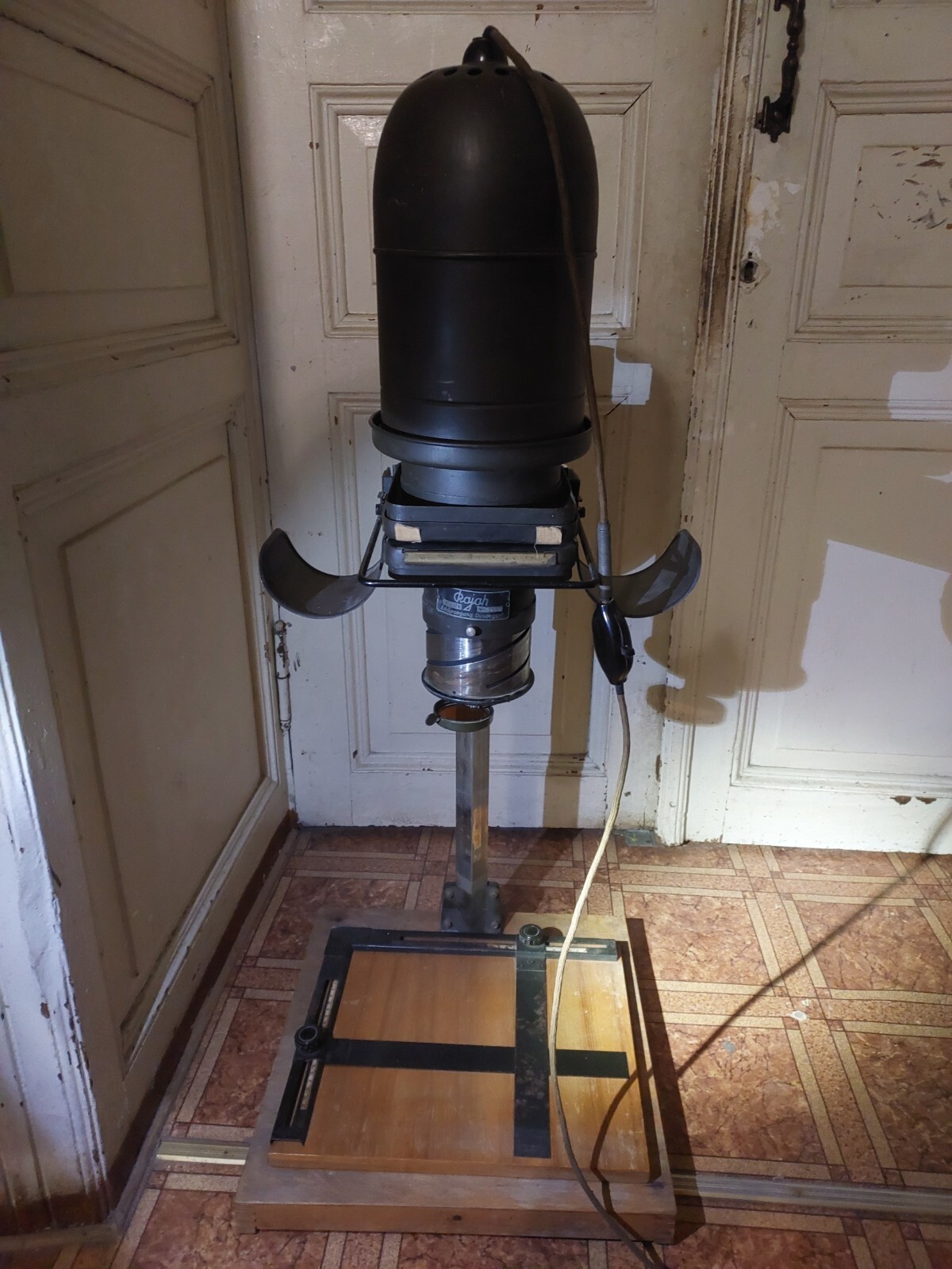 Original vintage photo enlarger Rajah ~1960 III k