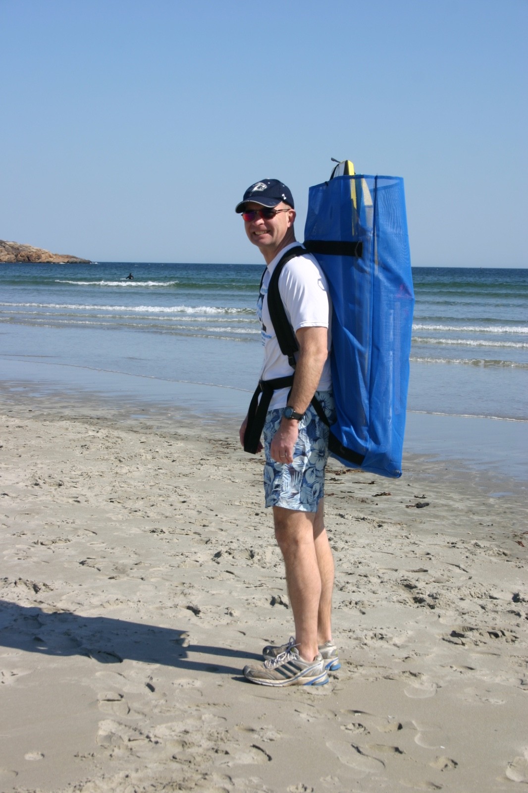 Giant Mesh Backpack – Perfect for Beach Days & Outdoor Adventures BLUE