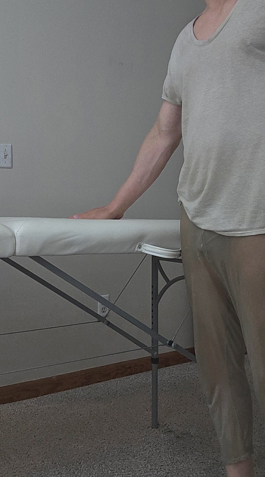Lightweight White Portable Massage Table