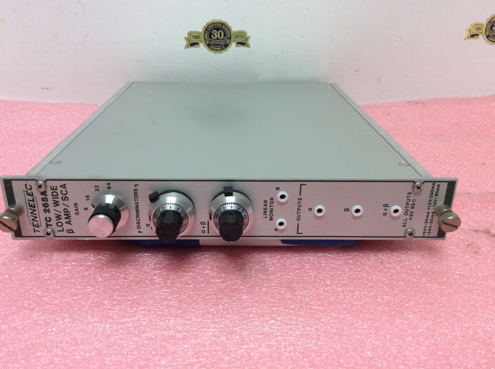 TENNELEC NIM computer module model # TC 265A LOW / WIDE B AMP SCA Discriminator