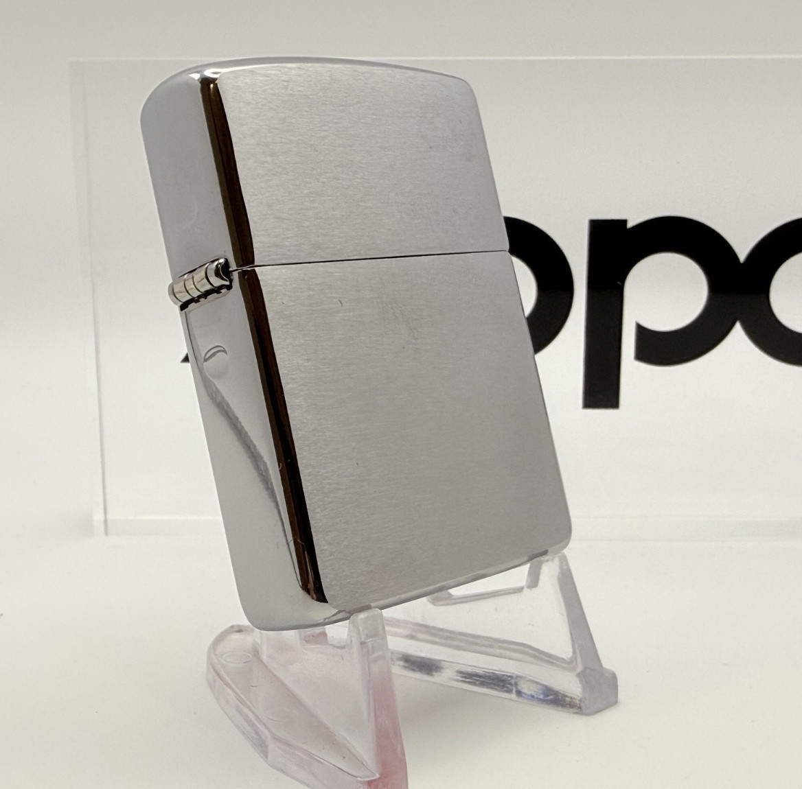 GENUINE ZIPPO WINDPROOF LIGHTER BRUSHED CHROME FINISH HEAVY ARMOR BOXED & NEW