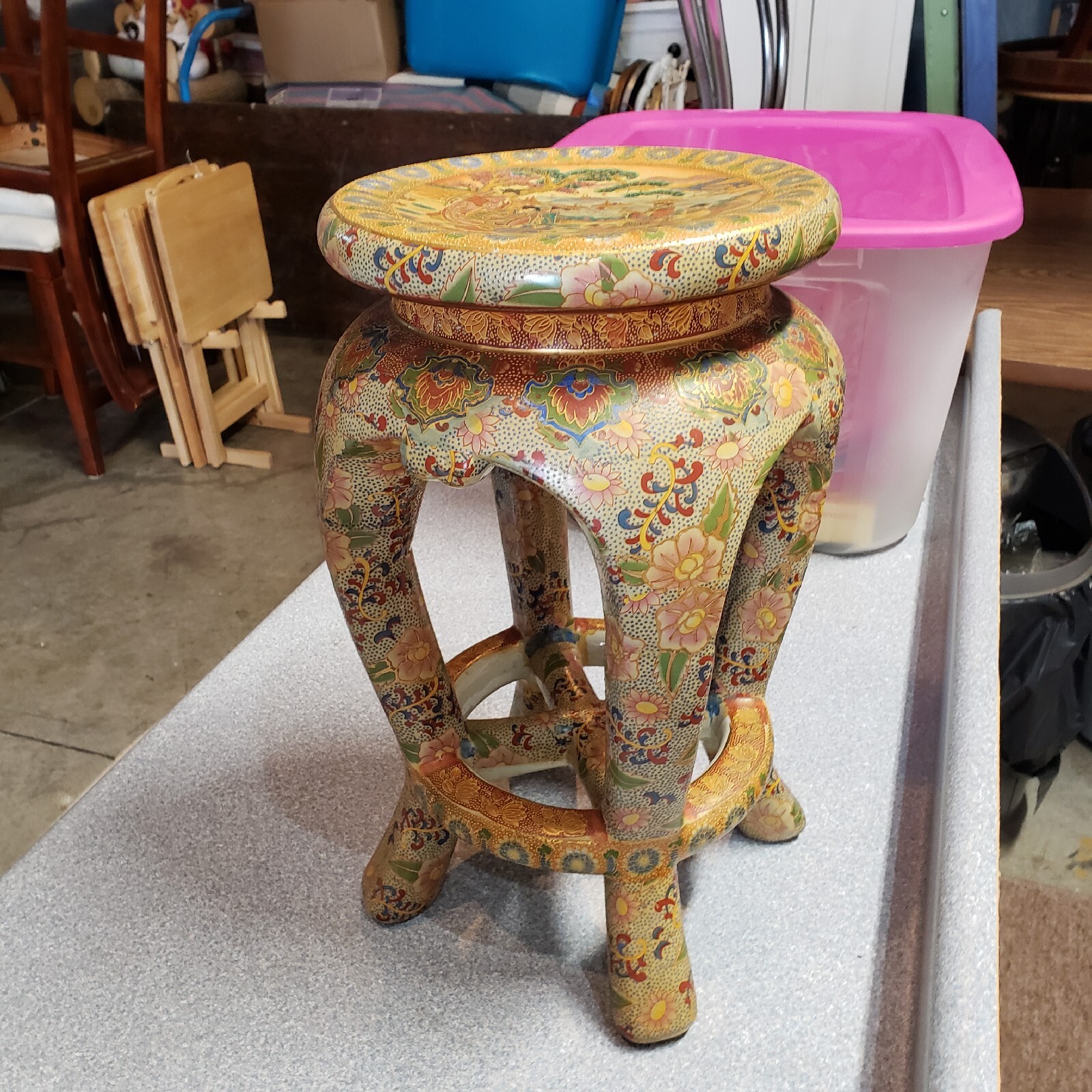Hard to find - Vintage Regency Gilt Floral Ceramic Stool - Beautiful Piece!