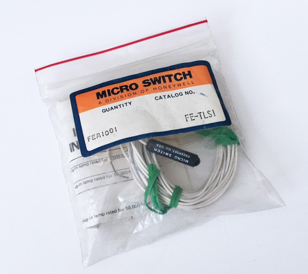 NEW * Honeywell Micro Switch FE-TLS1 Photoelectric Sensor / 4 Available