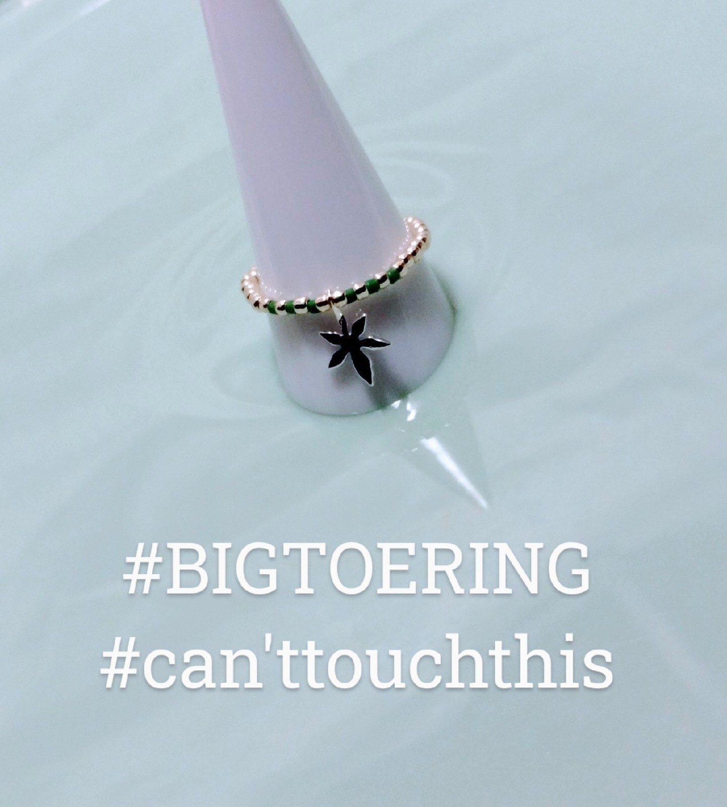 BigToeRing - Maple Leaf / Our Big Toes deserve attention too!💙:0)