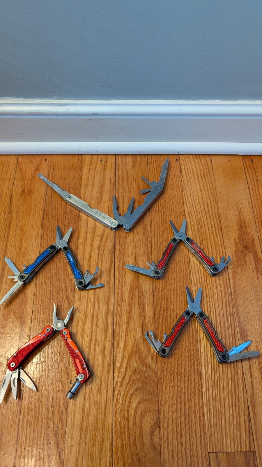Lot of 5 Multi Tools - Craftsman Mini, Columbia w/ Light, Vintage Coleman