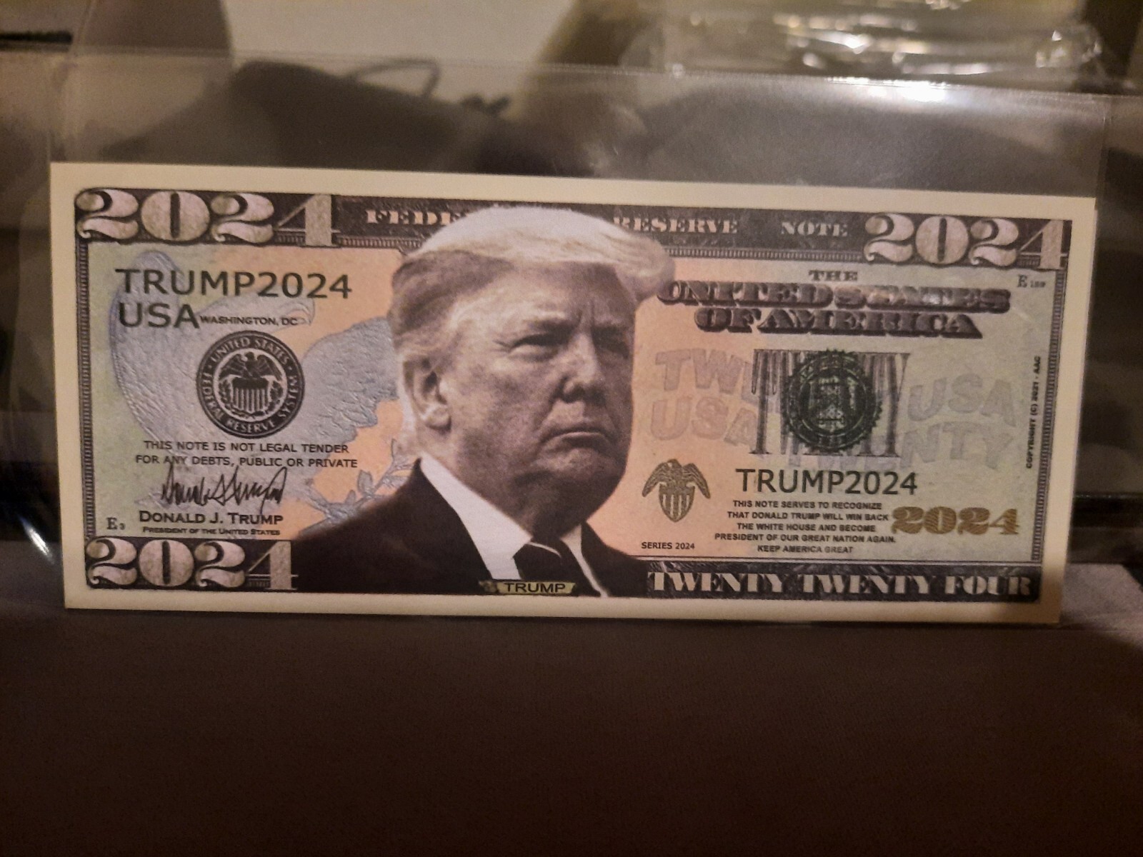 Set Of 4 Donald Trump 2024 & $100 Prank Fake Presidential Bills MAGA USA 45 47
