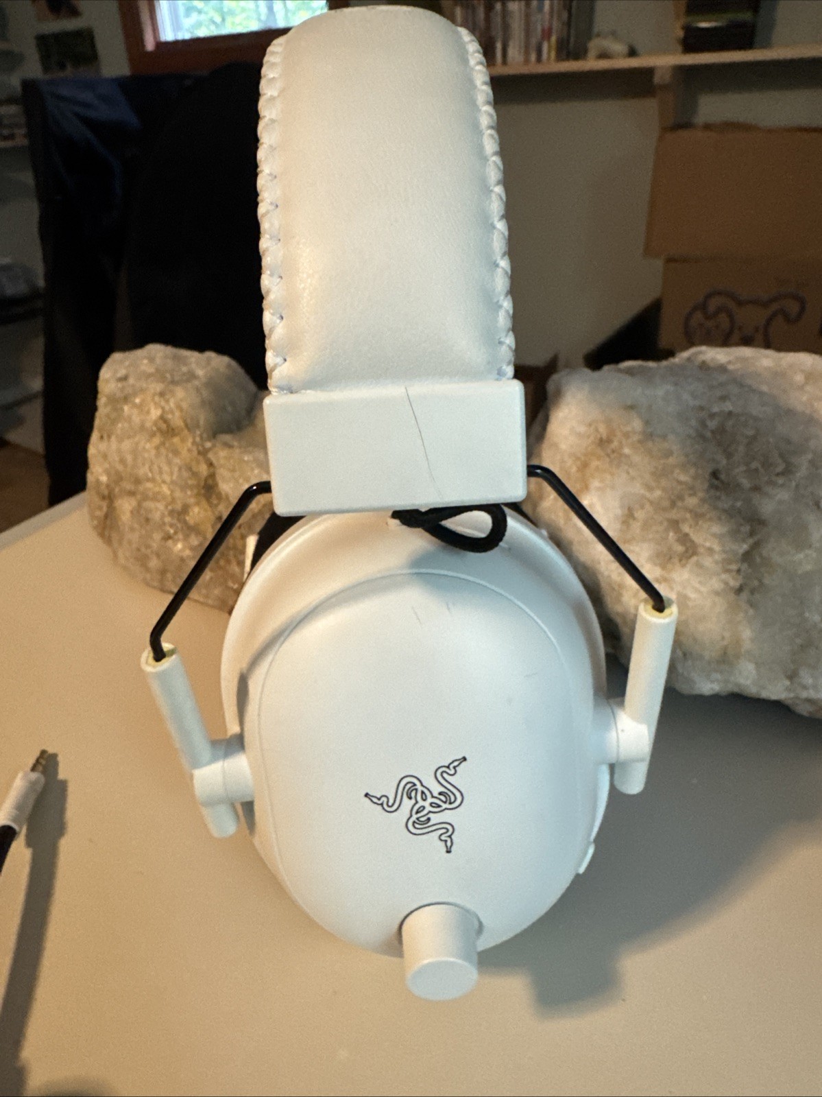 Razer BlackShark V2 Pro Wireless Headset. Untested. Overall Good Condition.