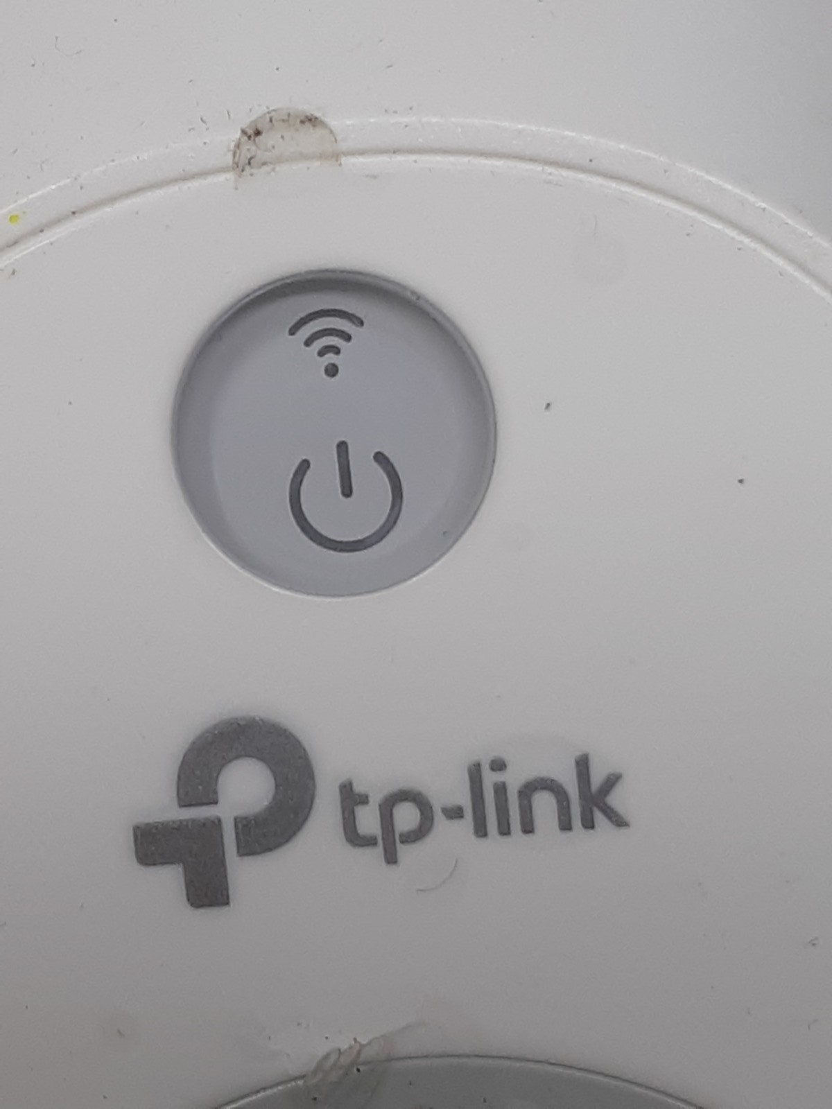 TP-Link HS100 Smart Wi-Fi Plug - Remote Control, Voice Control Compatible