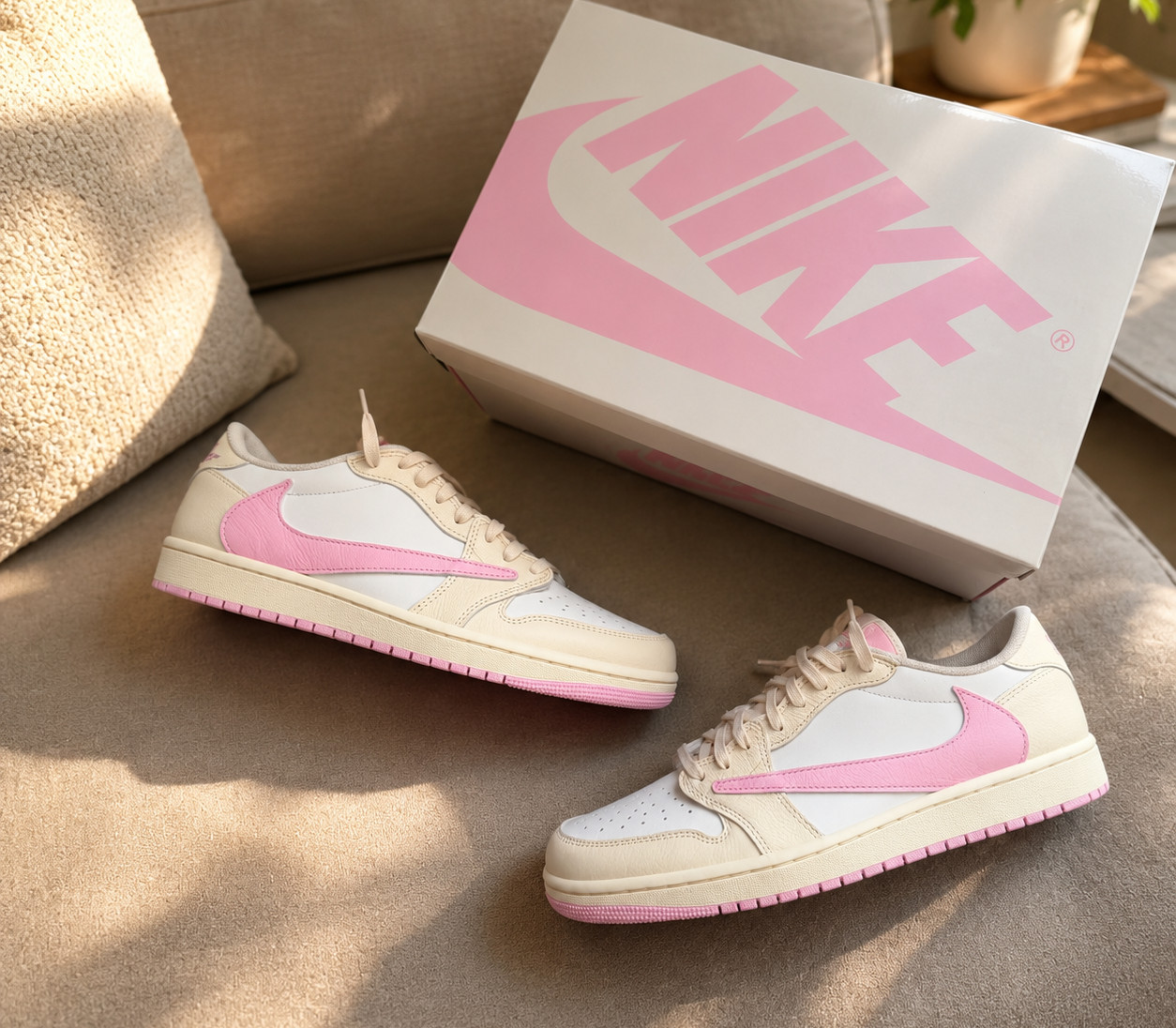 NEW Travis Sc0tt X Jordan 1 Low Shy Pink “Muslin" IQ7604-100 Men's Size US