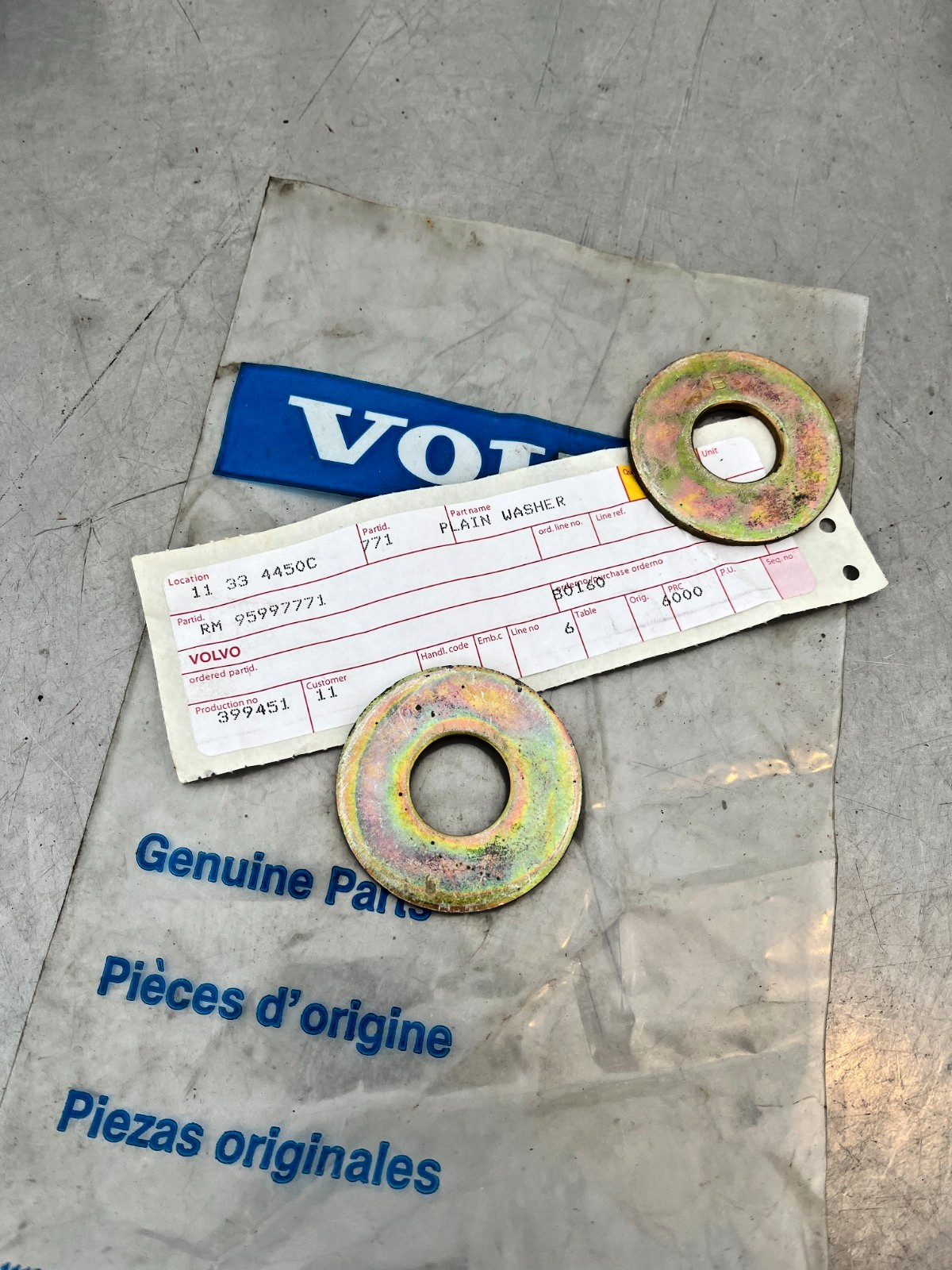 95997771 Genuine OEM  Volvo  WASHER  QTY of 2 Washers Ingersoll Rand  RM95997771