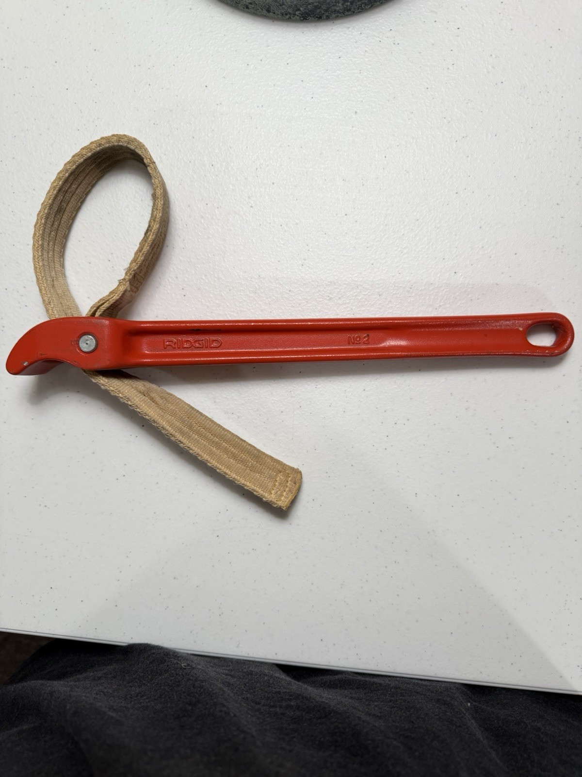 Ridgid No.2 Strap Wrench Heavy-Duty Cast Iron Handle