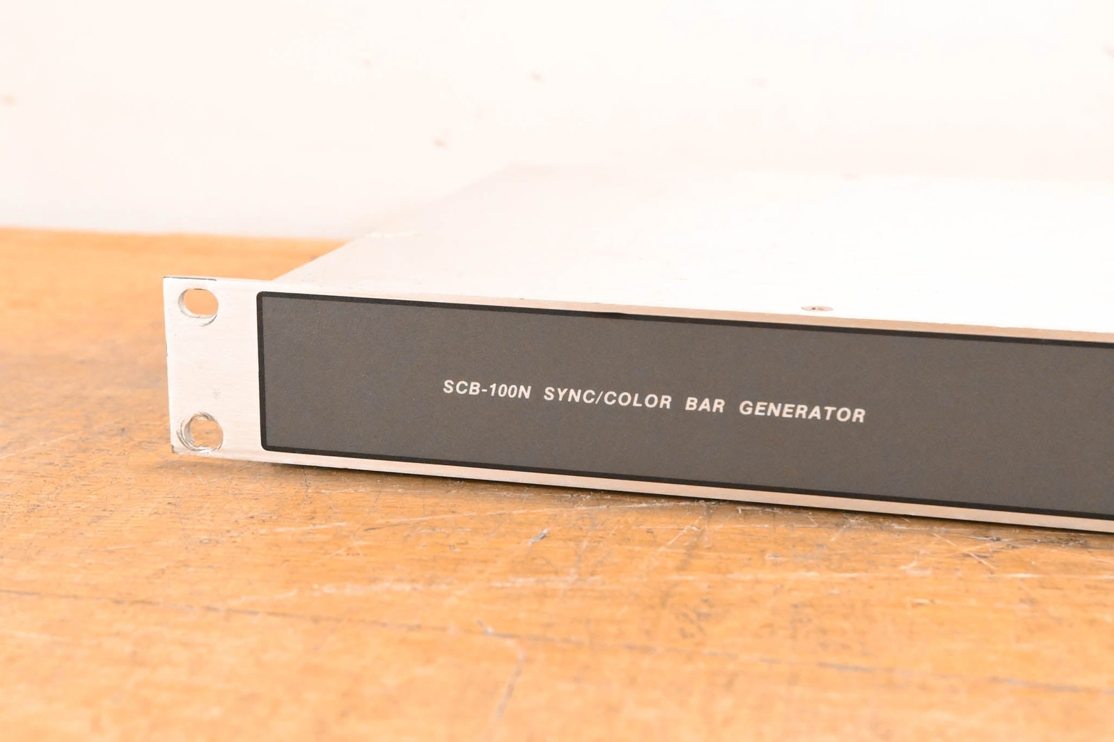 Grass Valley SCB-100N Sync/Color Bar Generator CG01QLF