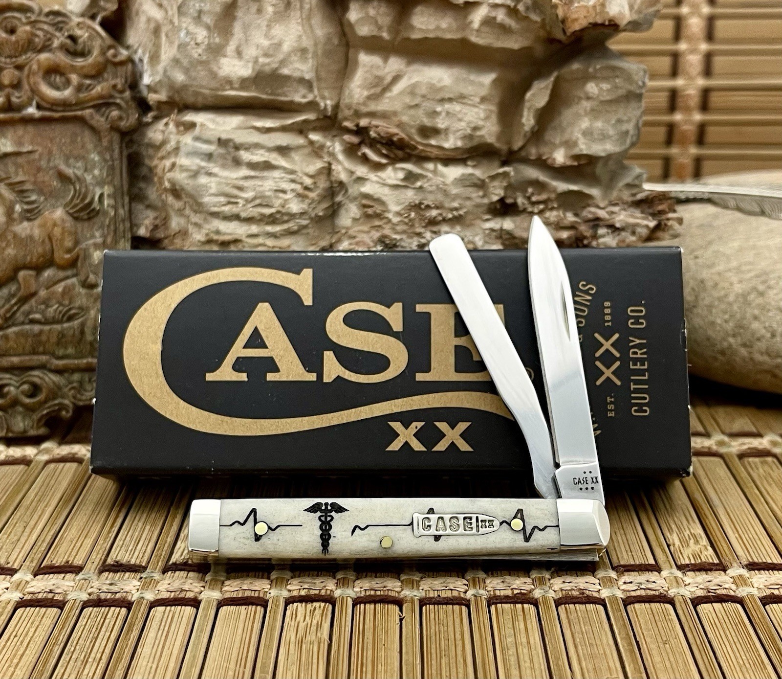 Case XX USA Natural Bone Apothecary / Medical 1/500 Baby Doc Knife