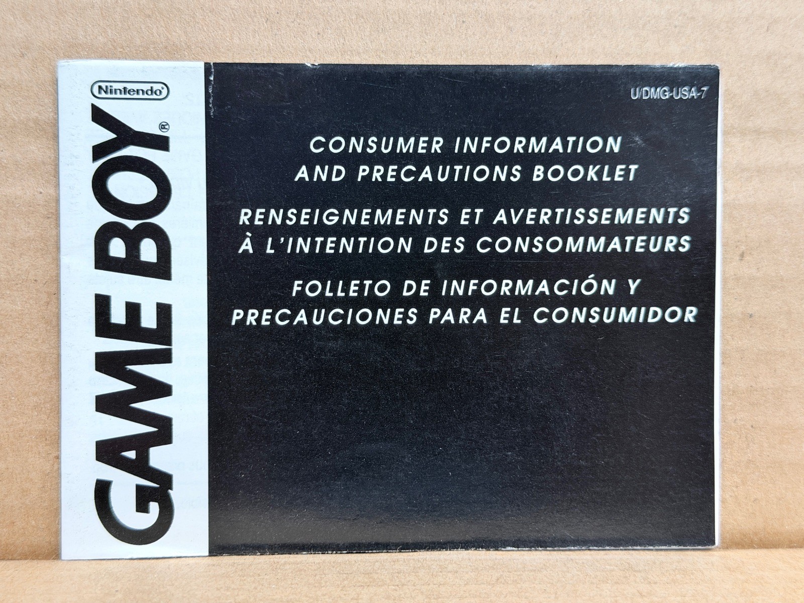 U/DMG-USA-7 Nintendo Game Boy Cunsumer Information & Precautions Manual Used
