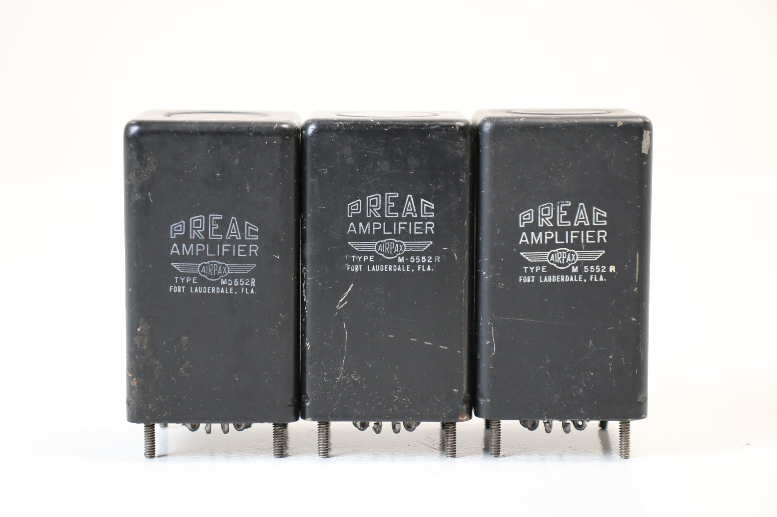 Preac Amplifier type M-5552R lot