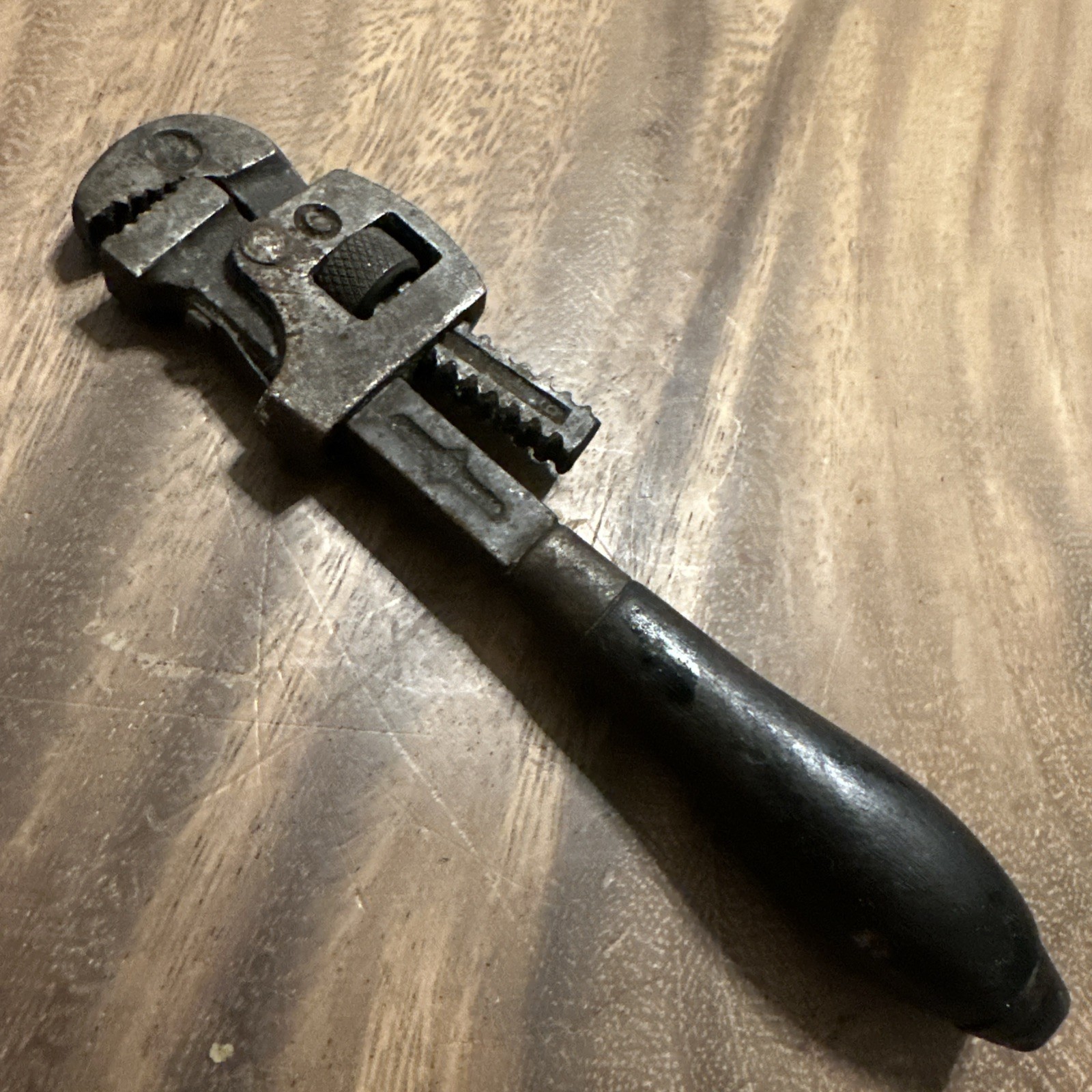 Vintage 6 Inch Adjustable STILLSON Dunlap Pipe Monkey Wrench Wood Handle USA