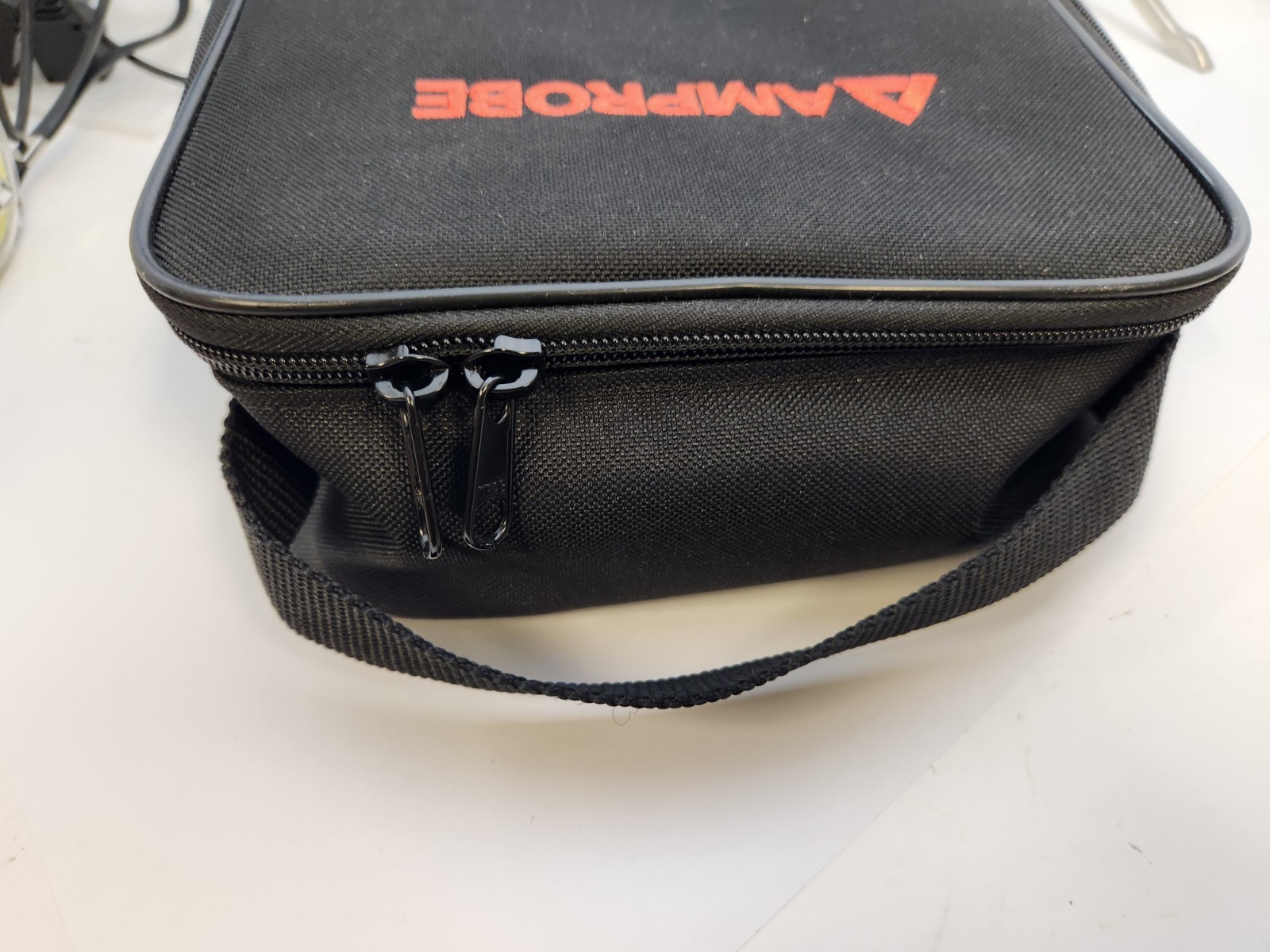 AMPROBE LARGE DELUXE CARRYING CASE BAG 9"-7.5'-3'