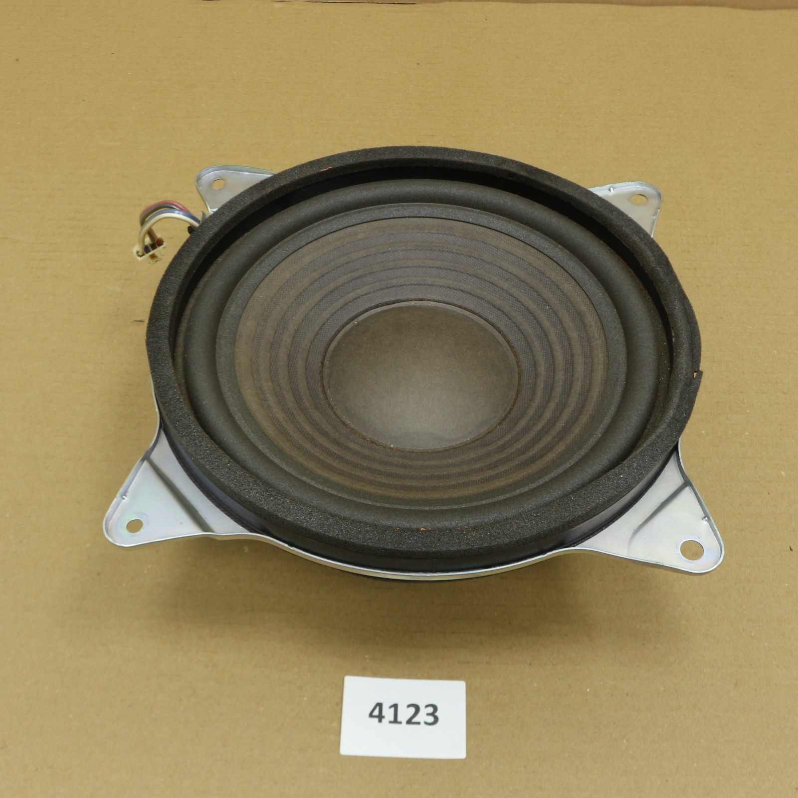 Lexus GS300 GS350 GS430 GS450h GS460 OEM Rear Subwoofer Speaker 86160-30B00