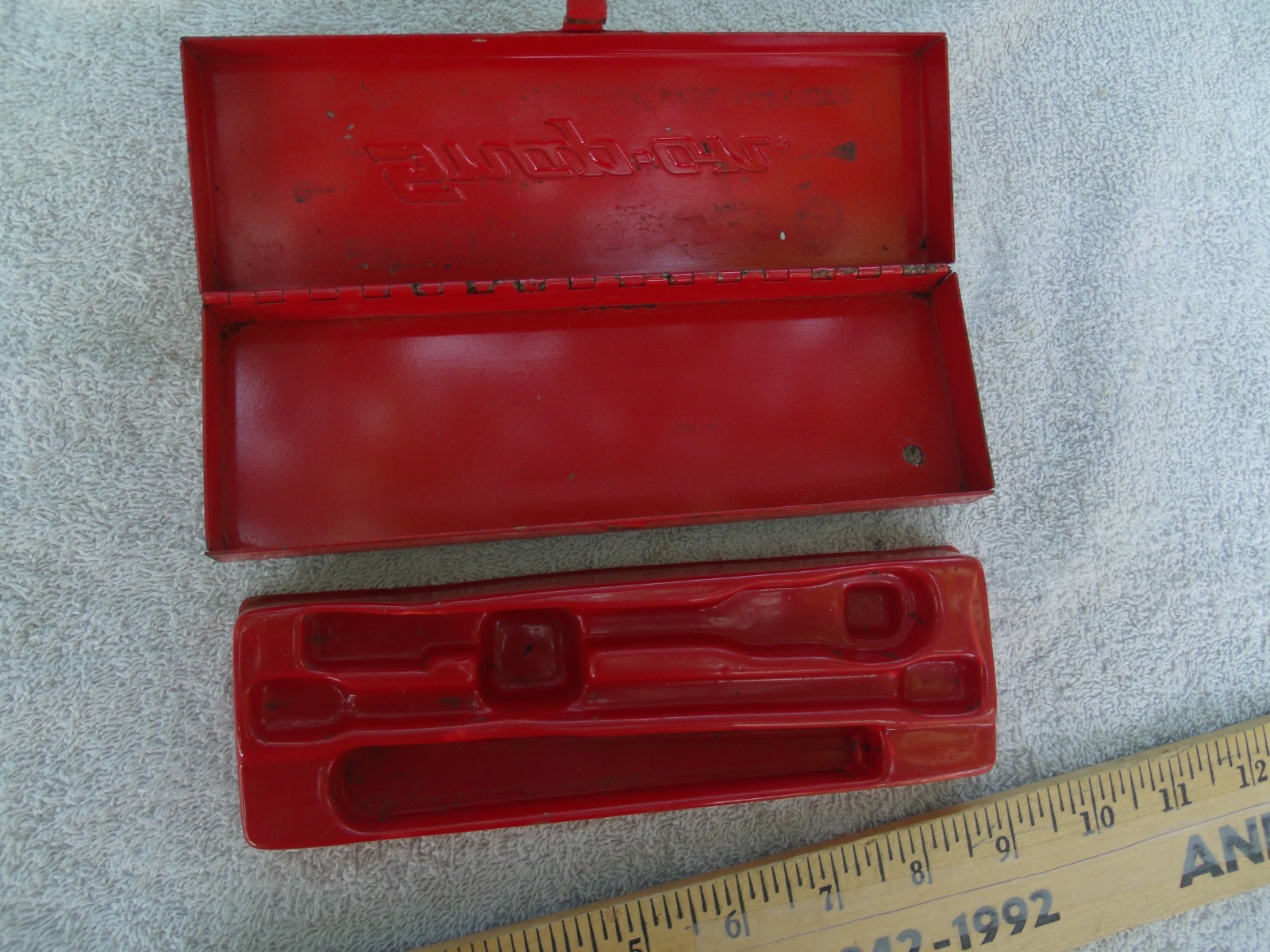 1985? Vintage Snap-on KRA-229 Tool Ratchet Socket Storage Box with Insert [Used]