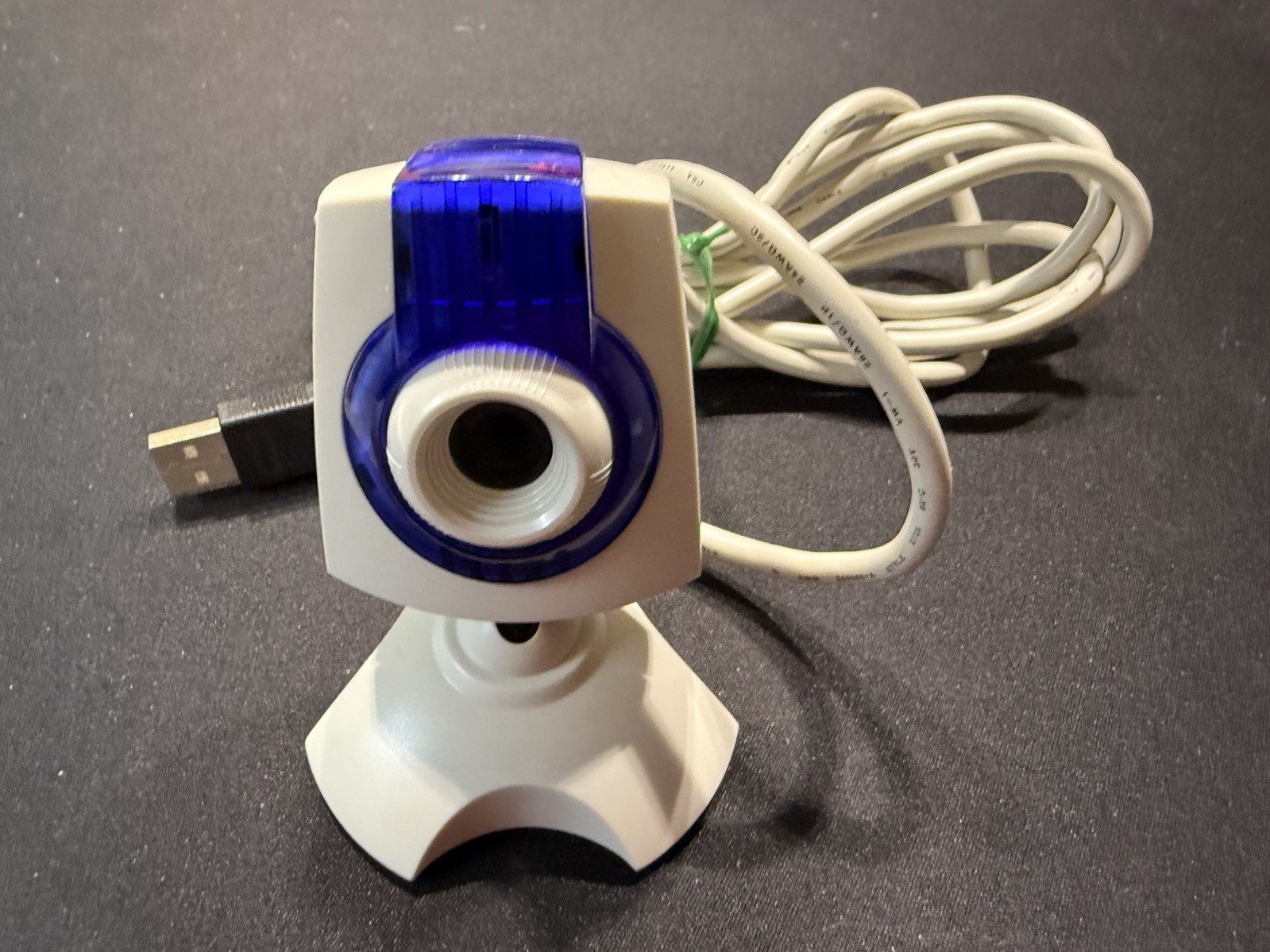 PC CAMERA, Micro Innovations IC100C USB connection adjustable/tilt