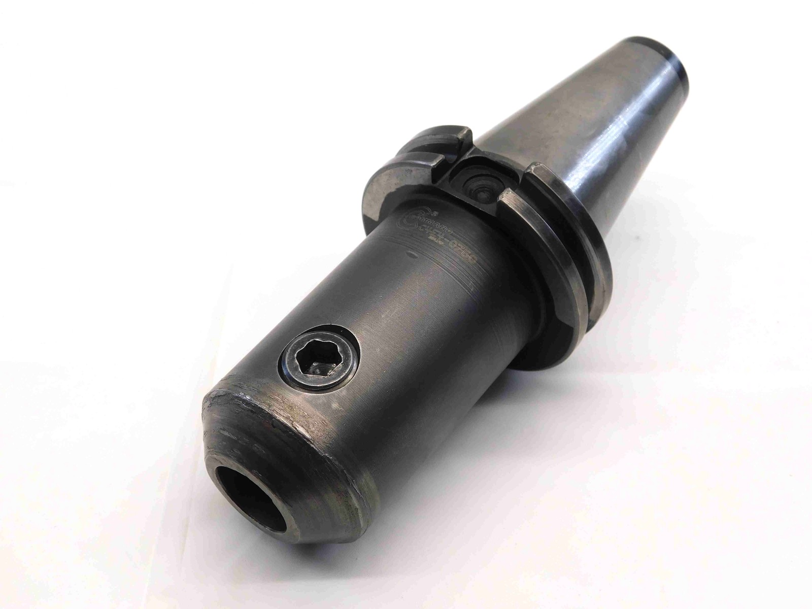 CAT40 COMMAND 3/4 I.D. SOLID END MILL TOOL HOLDER .75 4" PROJECTION C4E4-0750