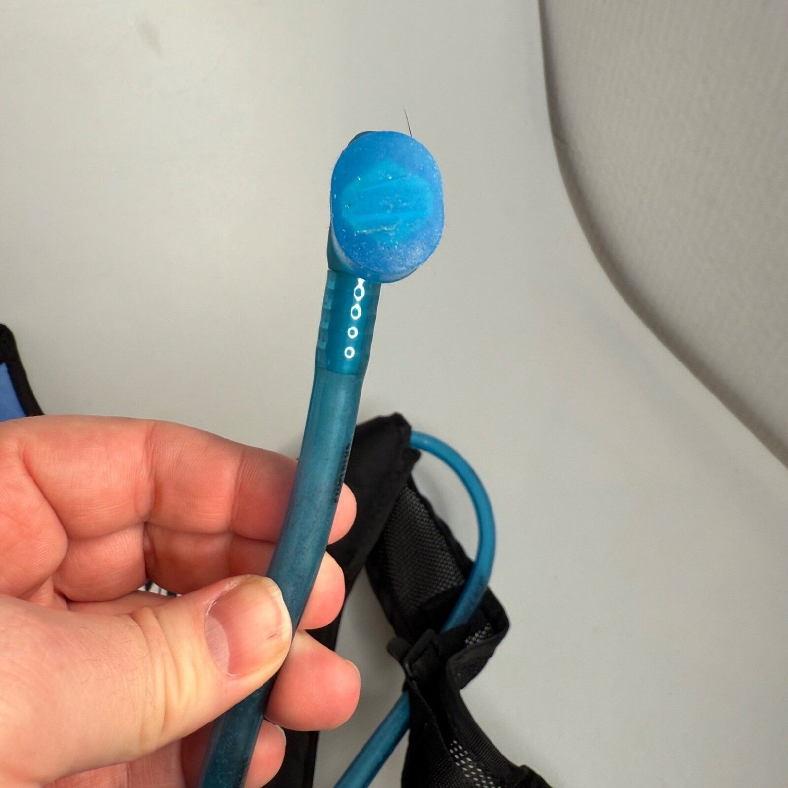 CamelBak Hydrobak 1.5L/50oz – Blue/Black Hydration Pack-