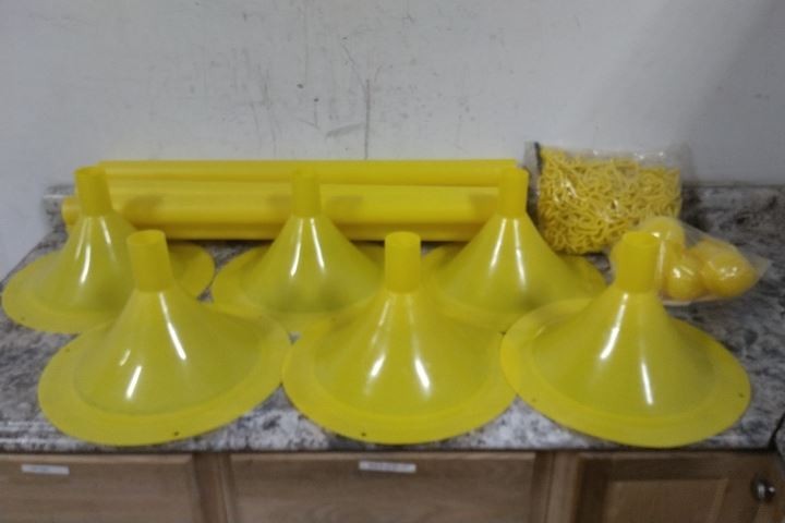 Mr. Chain 71002-6 50 Ft Chain Length 41 In Post Height Yellow Barrier Post Kit