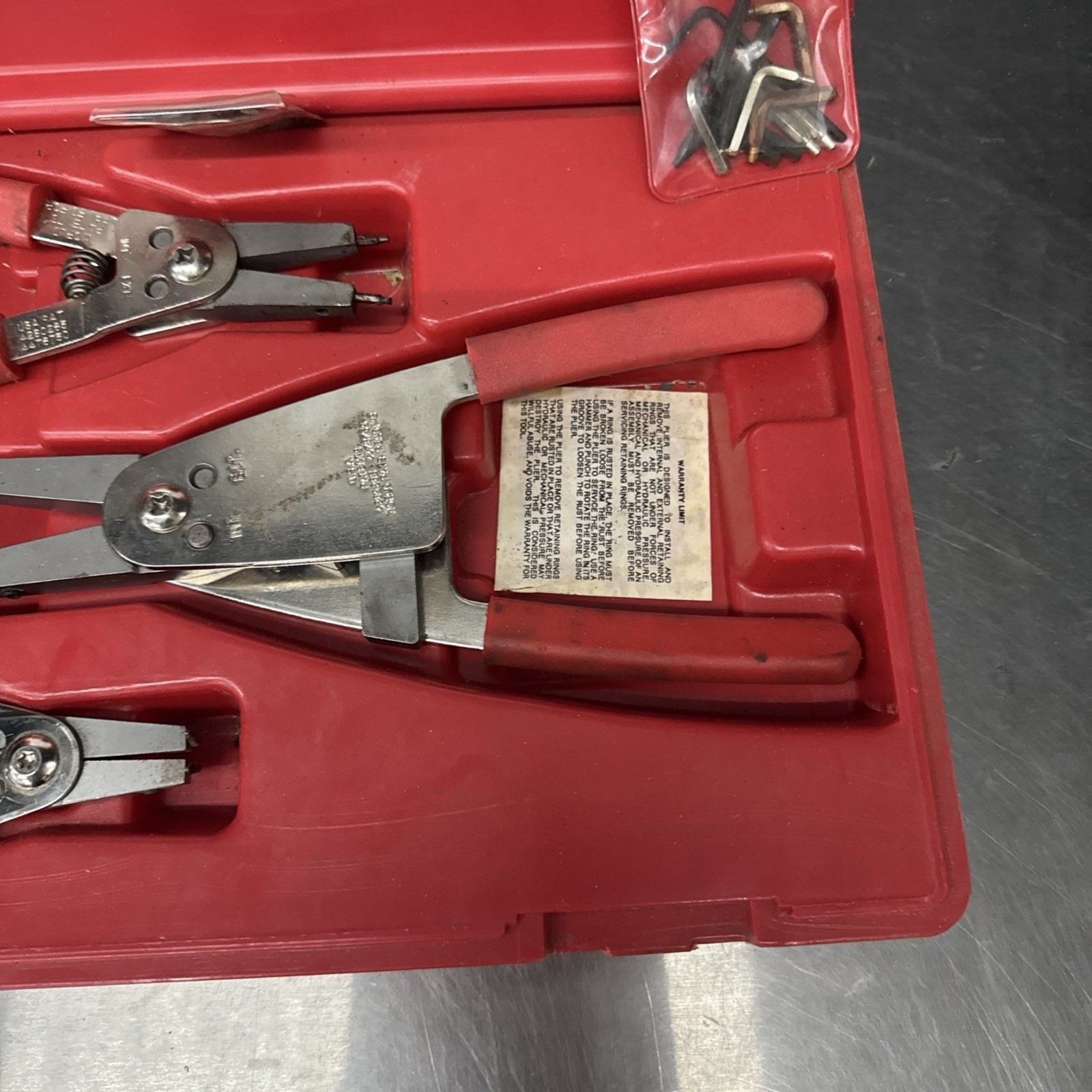Hi-Tech USA Model 1265-K Snap Ring Adjustable Reversible Pliers Kit w/ Tips USED