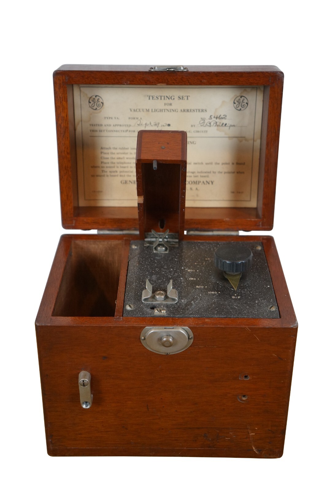 Antique Mahogany General Electric Vacuum Lightning Arrester Testing Set 8"