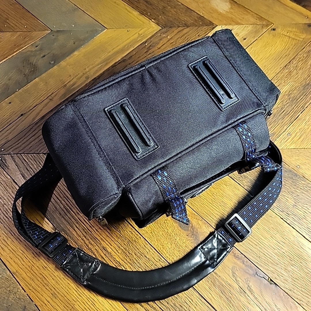 Minolta Maxxum 3 ~ 35mm AF 35-80 Film Camera,Samsonite Bag, Manual ~ Tested Good